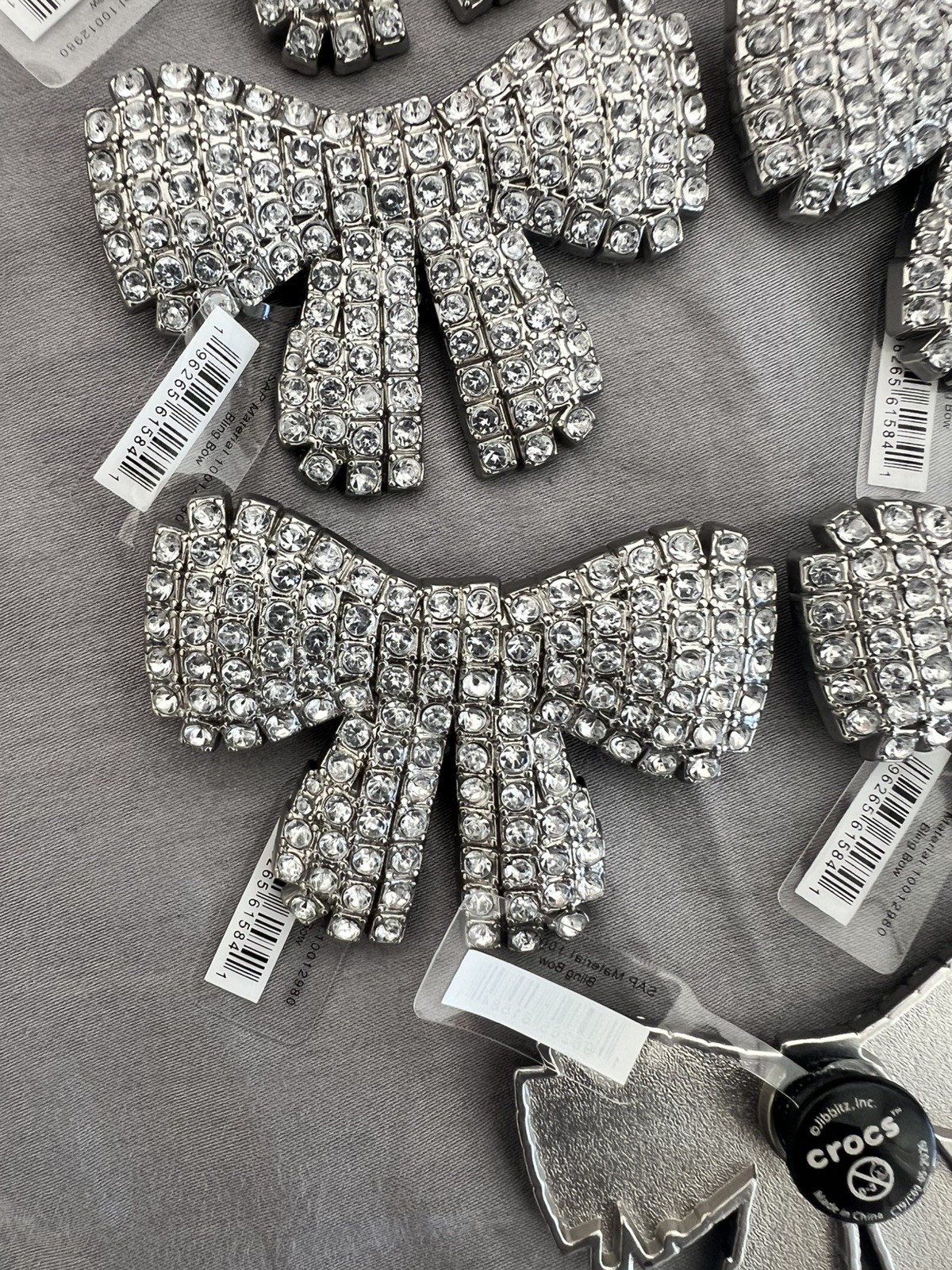 CROCS Bling Bow Jibbitz Charm Silver