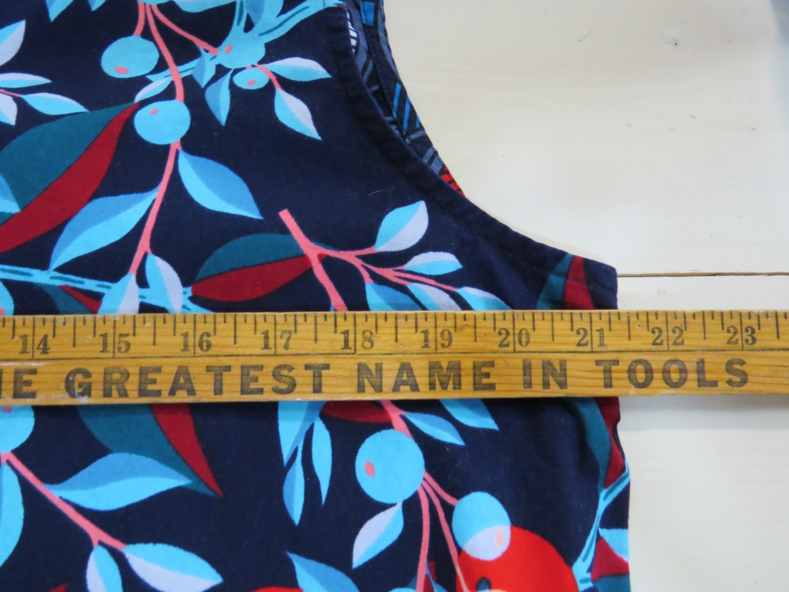 ZURI Kenya – Space Cadets Cotton Sleeveless Dress, Pockets SIZE Large, Blue Red