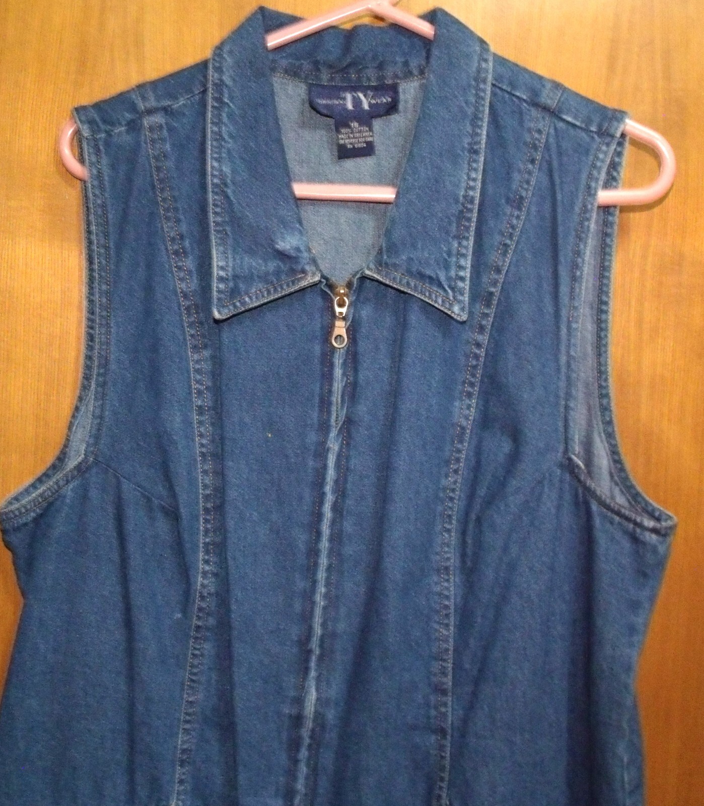 Vintage women’s Stone Washed blue denim Zip up Dress, TY original wear, Size 18