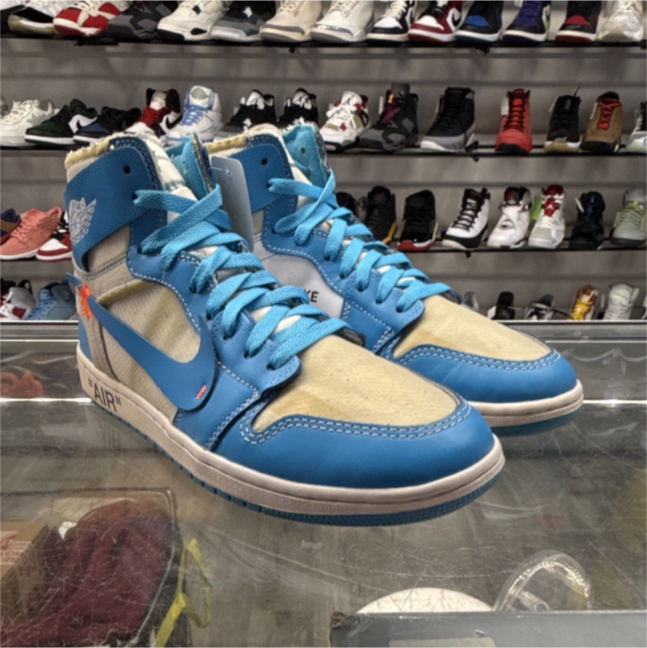 Off-White x Air Jordan 1 High Top UNC – 9.5 no box