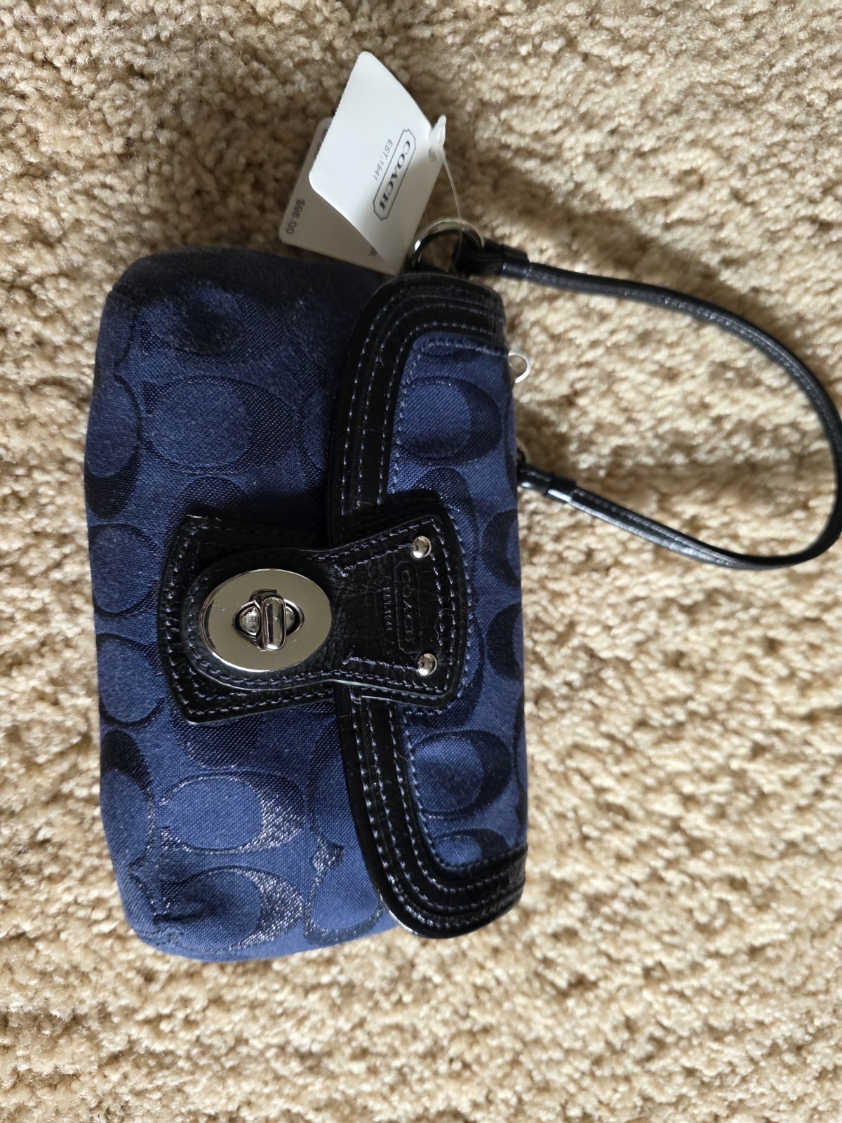 Coach Legacy Signature New