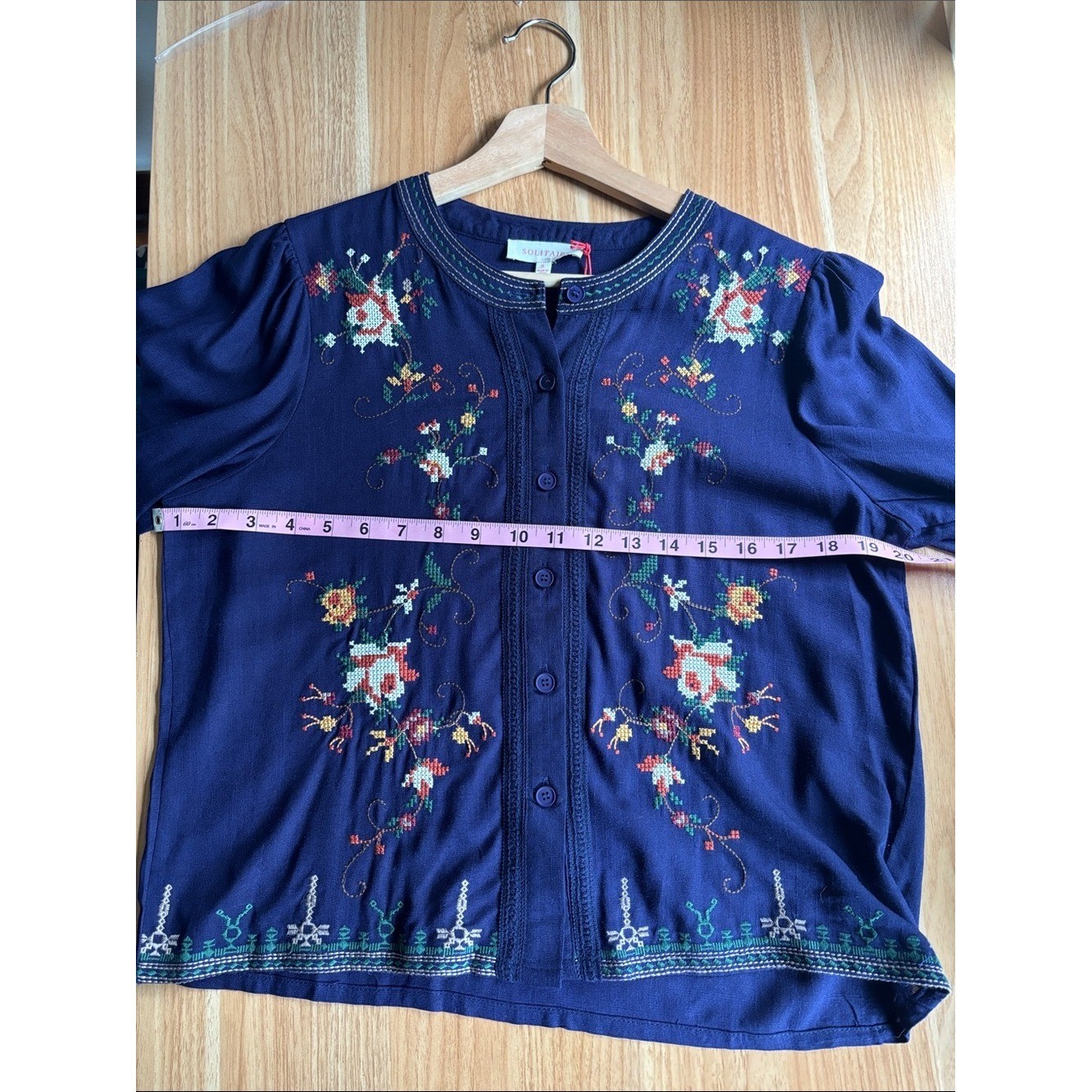 NWT Solitaire Navy Blue Embroidered Floral Boho Button-Front Top