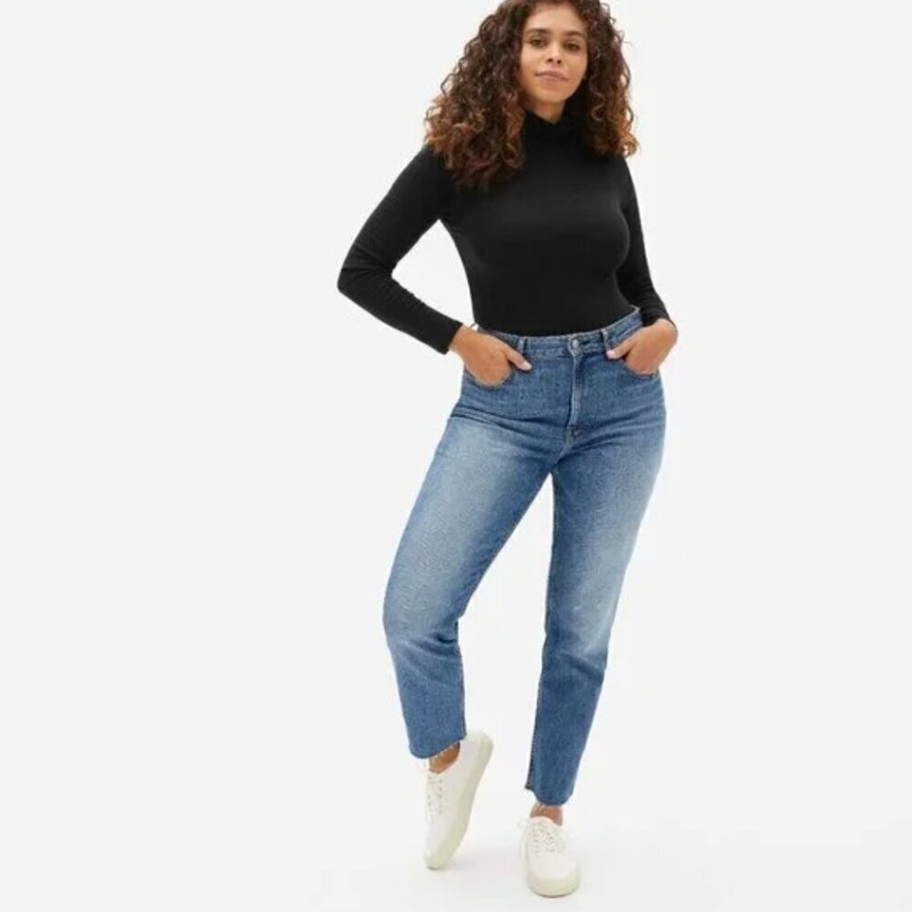Everlane The Curvy Cheeky Raw Hem Crop Denim (28)