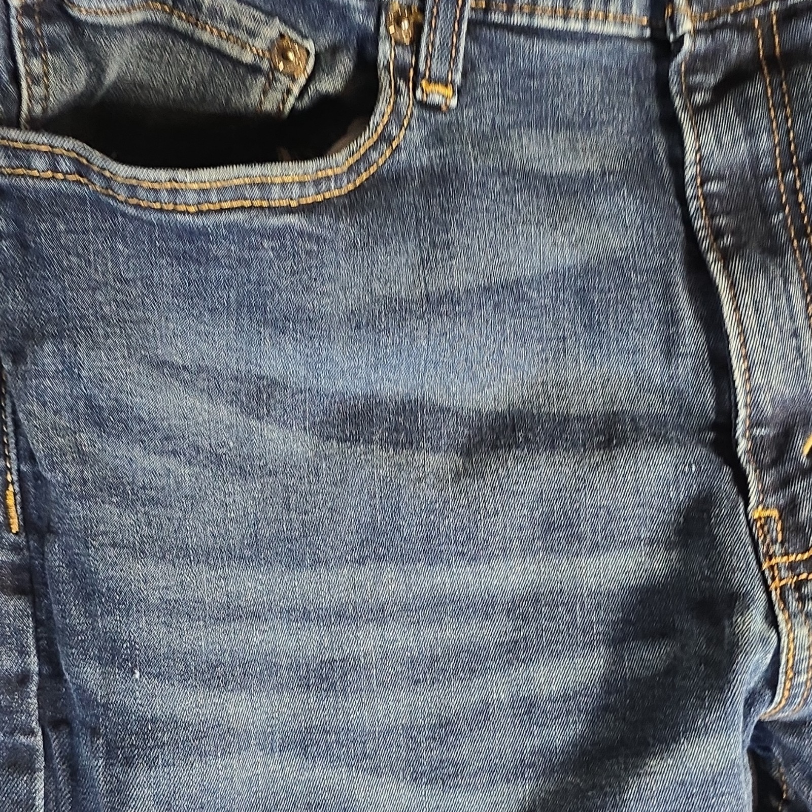 Signature by Levi Strauss & Co. Medium Wash Blue Straight Jeans Button
