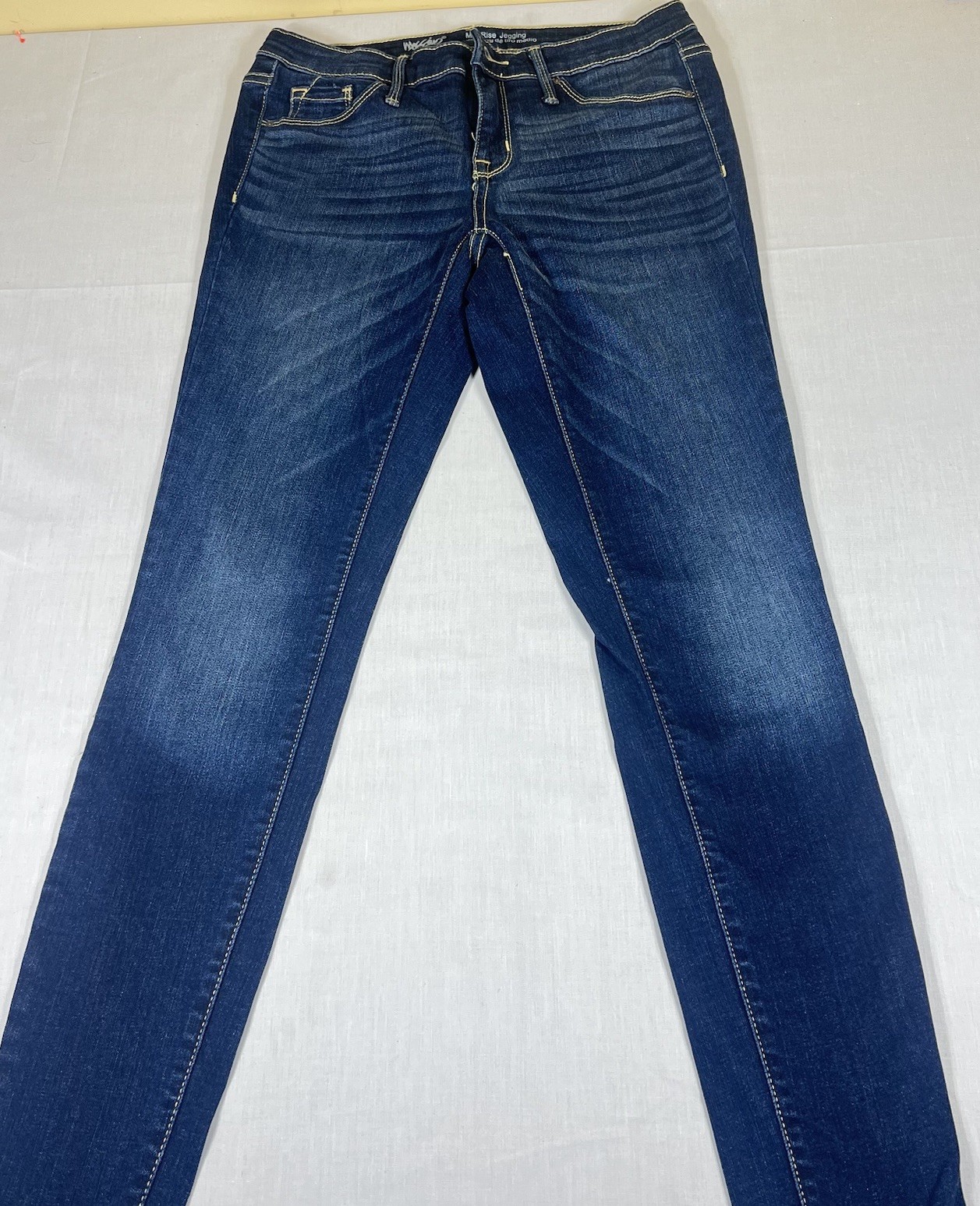 Mossimo Mid Rise Jegging Womens Size 2 26R Dark Wash Skinny Stretch Jeans