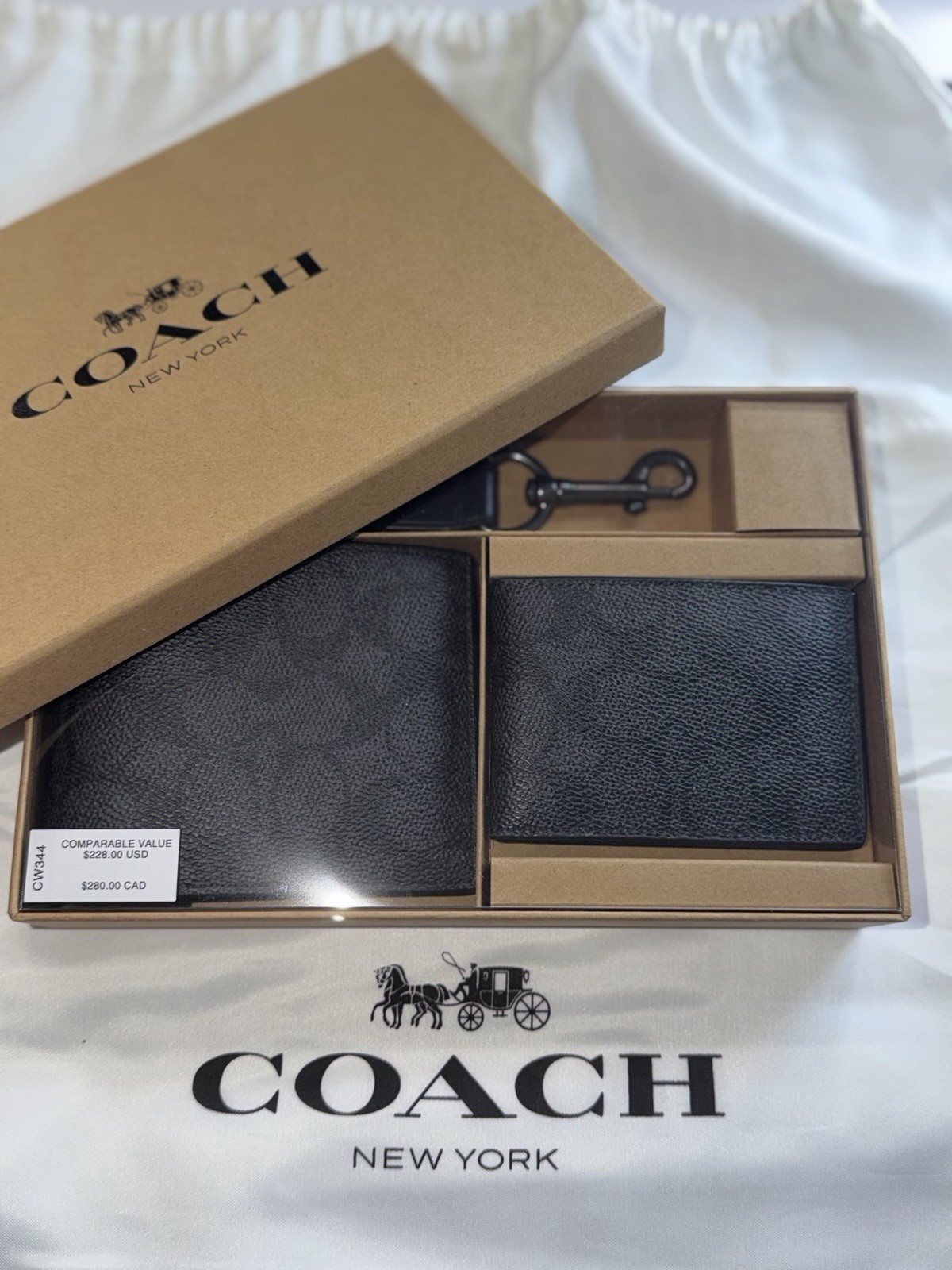 Coach Wallet Set Brand New and Never Used In Original Box