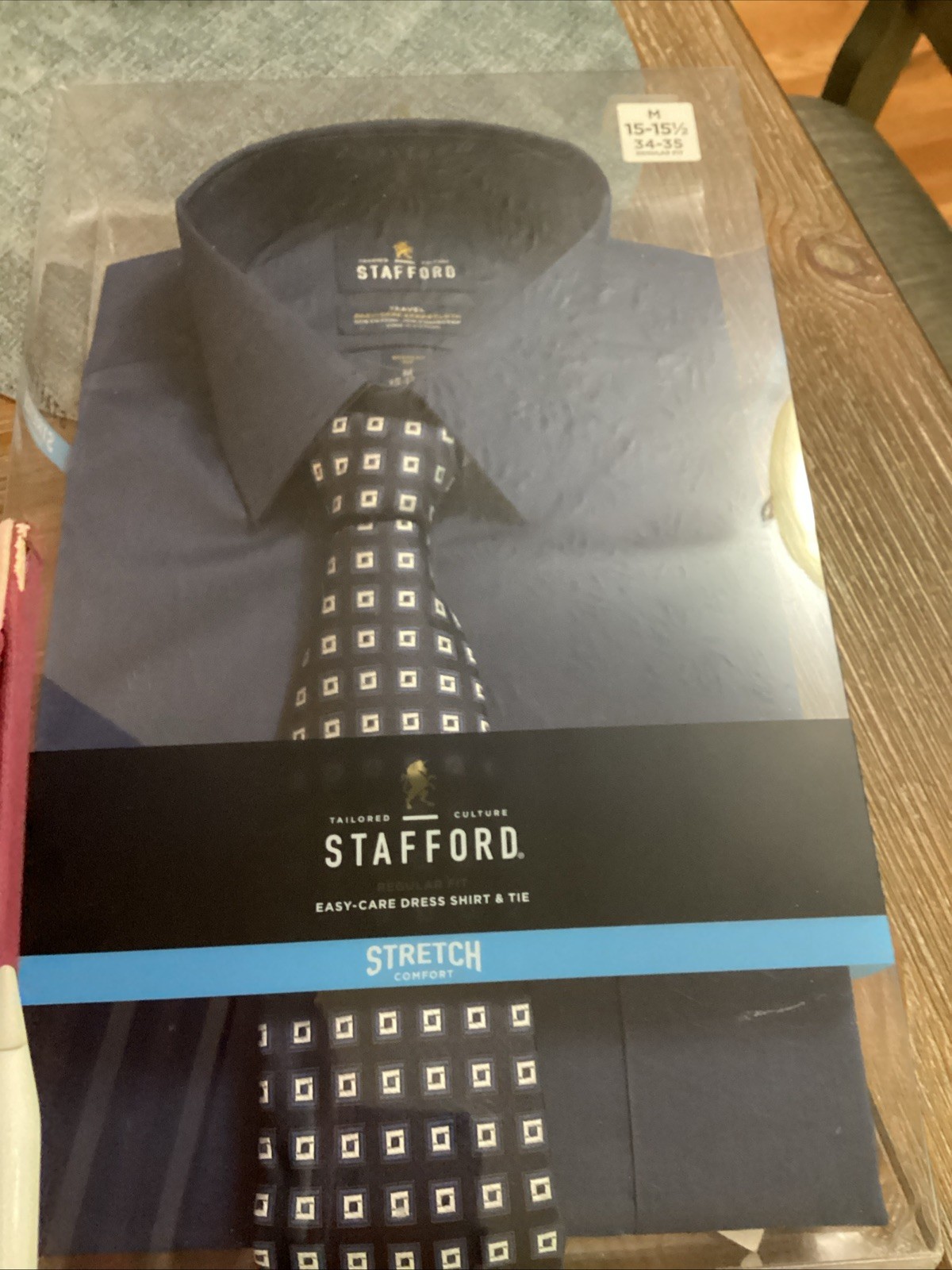 Stafford Men’s Regular Fit Easy Care Dress Shirt Stretch Comfort