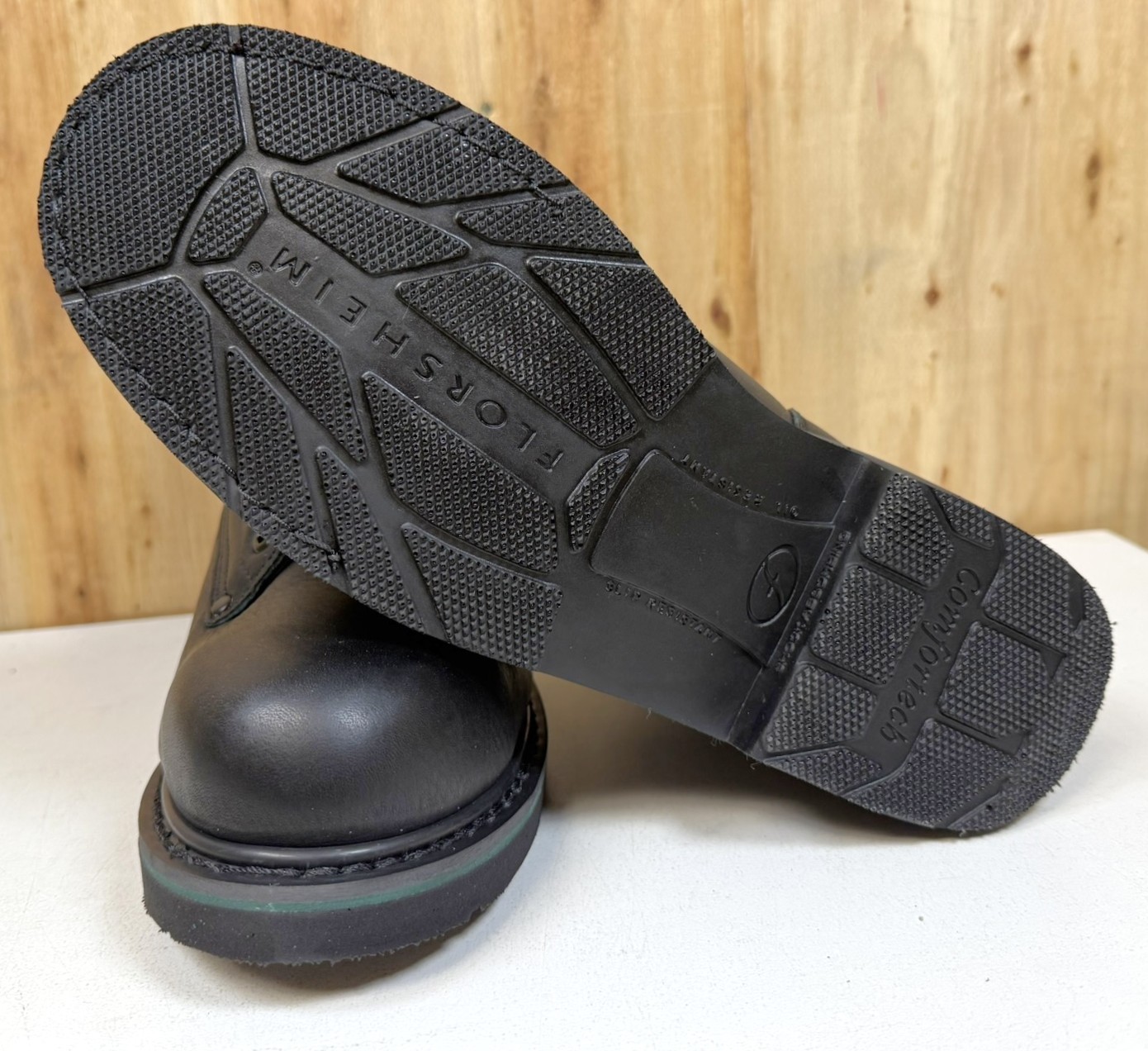 Florsheim Utility Steel Toe Work Boots Men’s SIZE 9.5 EXTRA WIDE Leather FE675 z