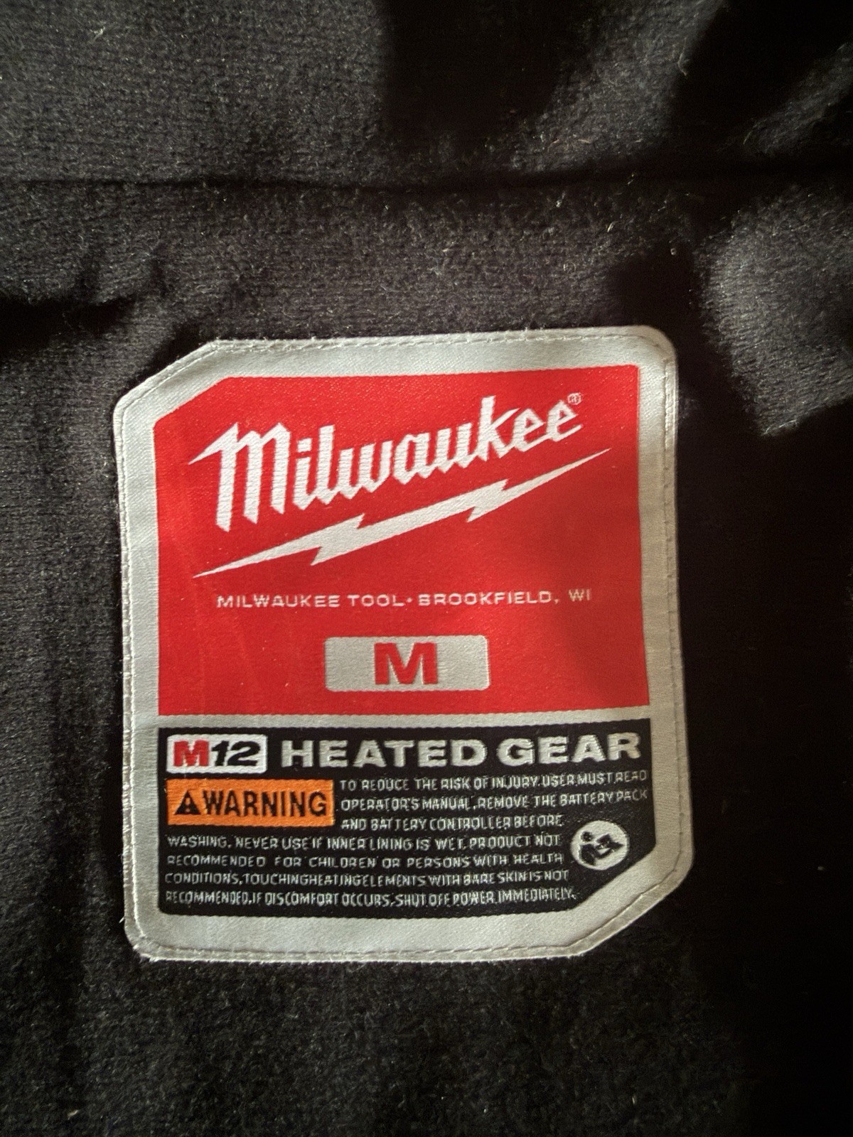 Milwaukee M12 Heated Gear M With 2 Batteries And Charger