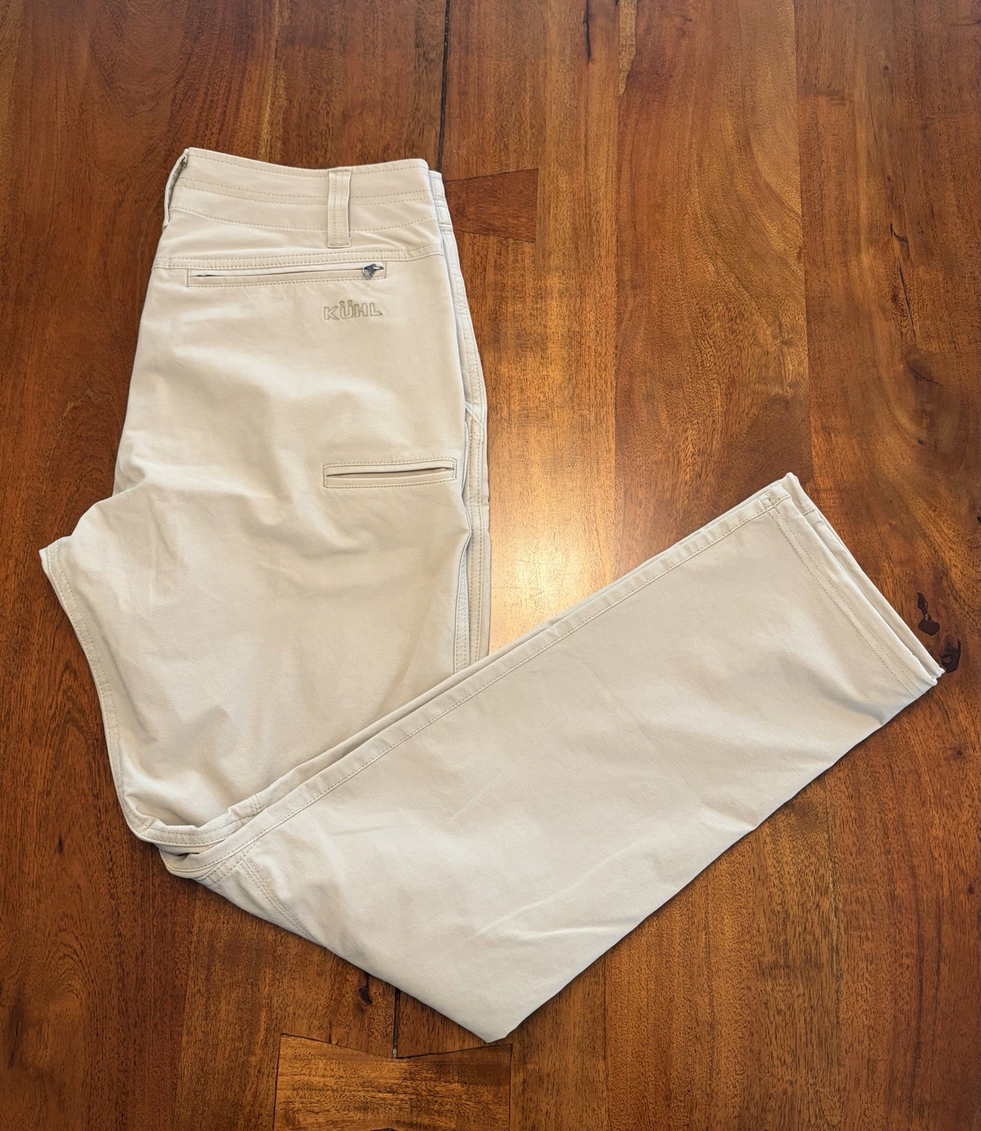 Kuhl Pants Resistor Chino Sz 32×32 (Fits 33×31) Beige Stretch Hiking Articulated