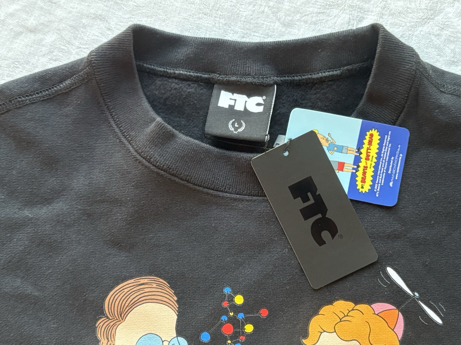 NWT Beavis and Butthead x FTC Sweatshirt Rubiks Cube Science Toys Cotton L