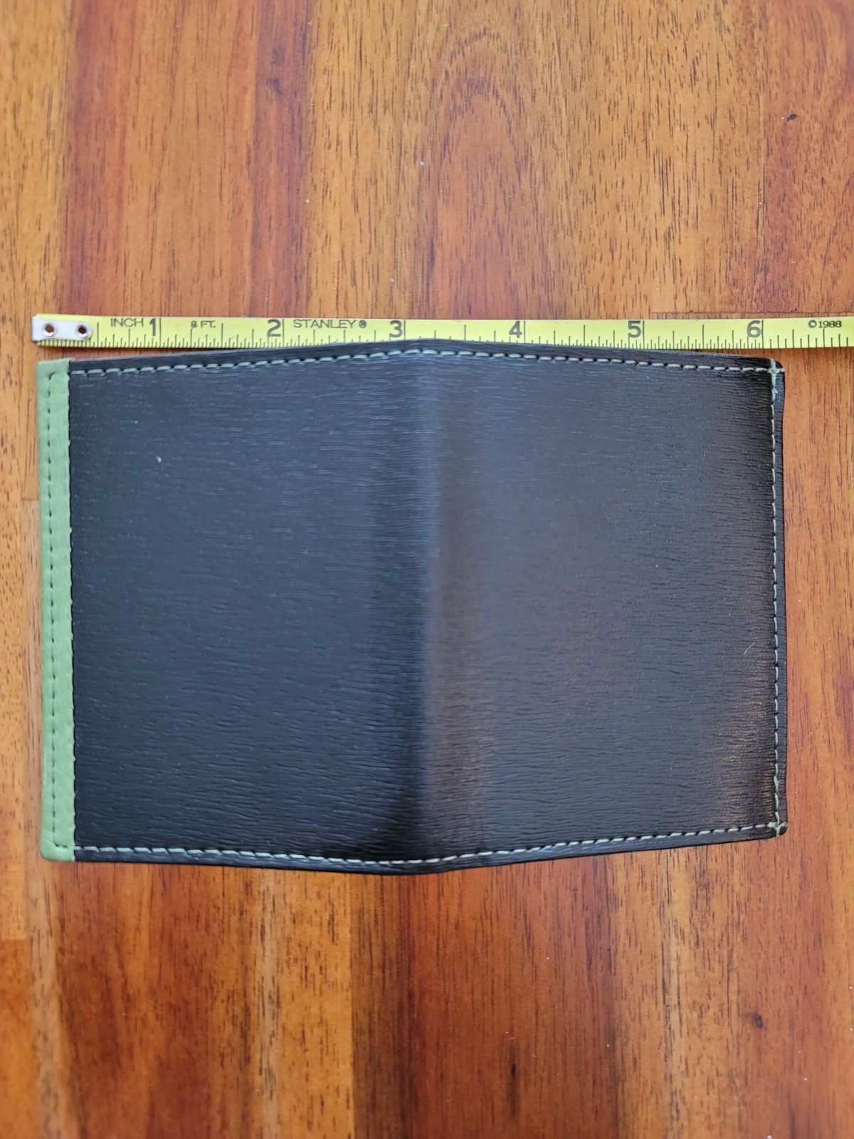 Murano Green/Black Slim, Bifold Leather Wallet for Men, ID Window, Card Slots