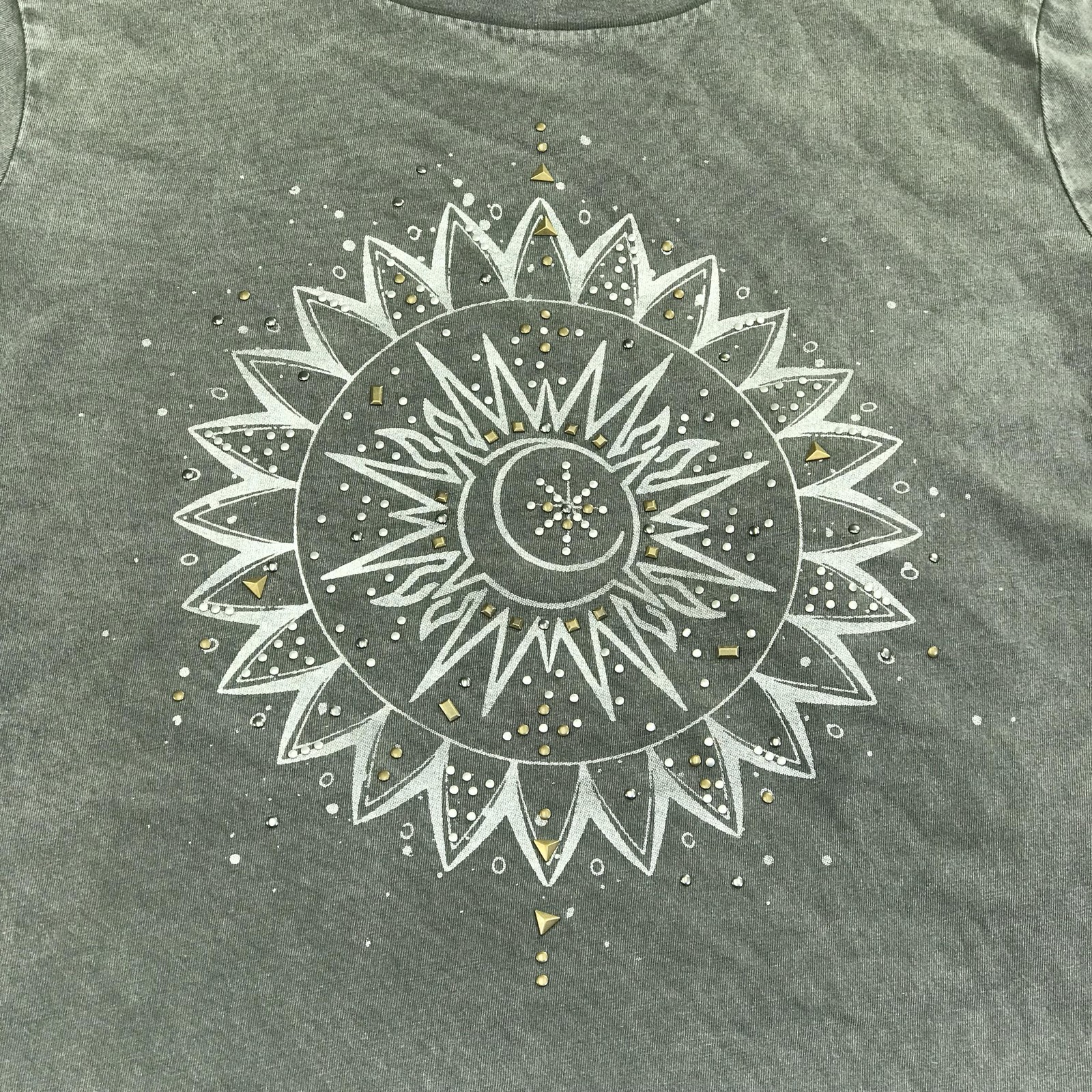 Lucky Brand Shirt Womens Small Gray Celestial Sun Moon Mandala Graphic Tee NWT