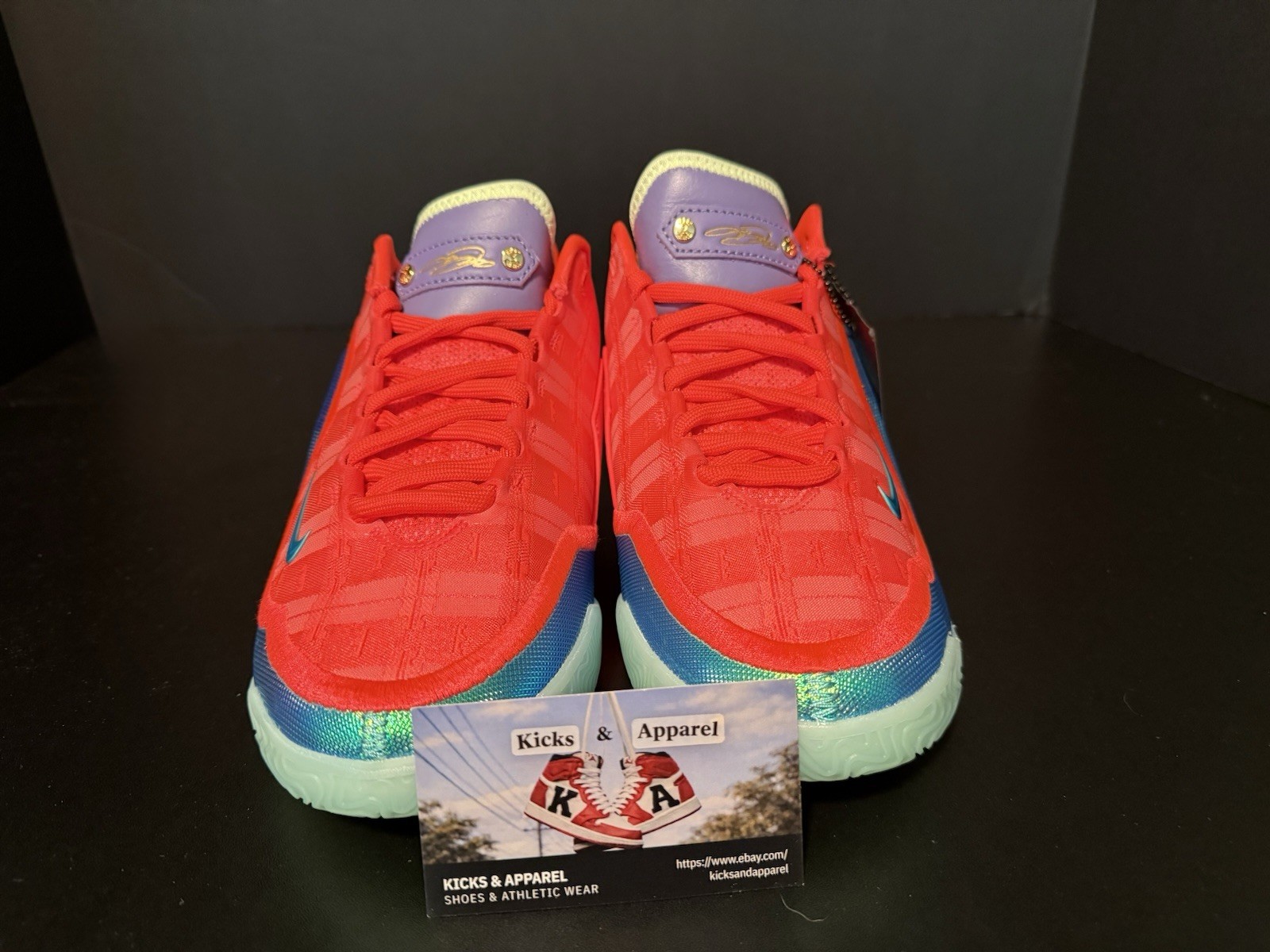 Nike Lebron 23 ‘Stocking Stuffer’ Metallic Green Sneakers Size 6.5Y IQ6708-600