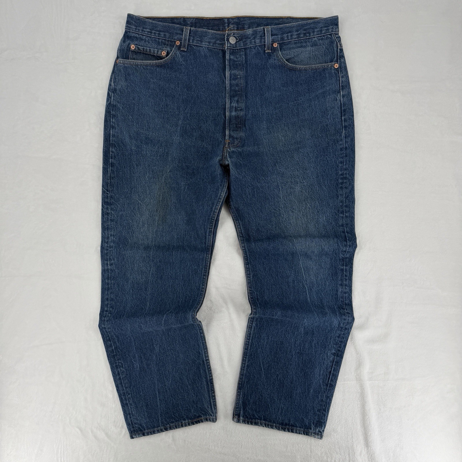 Levi’s 501xx Men’s Blue Medium Wash Denim Straight Jeans Mid Rise Button Fly 90s
