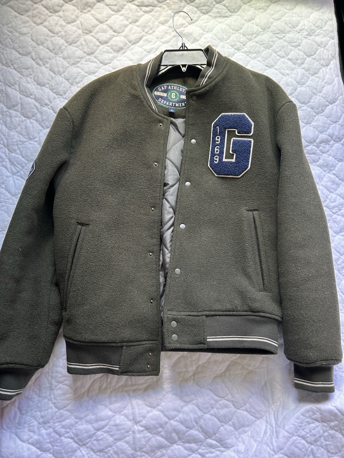 Gap Men’s Green Varsity Jacket, Snap Closure, Embroidered Logo, Lined, S