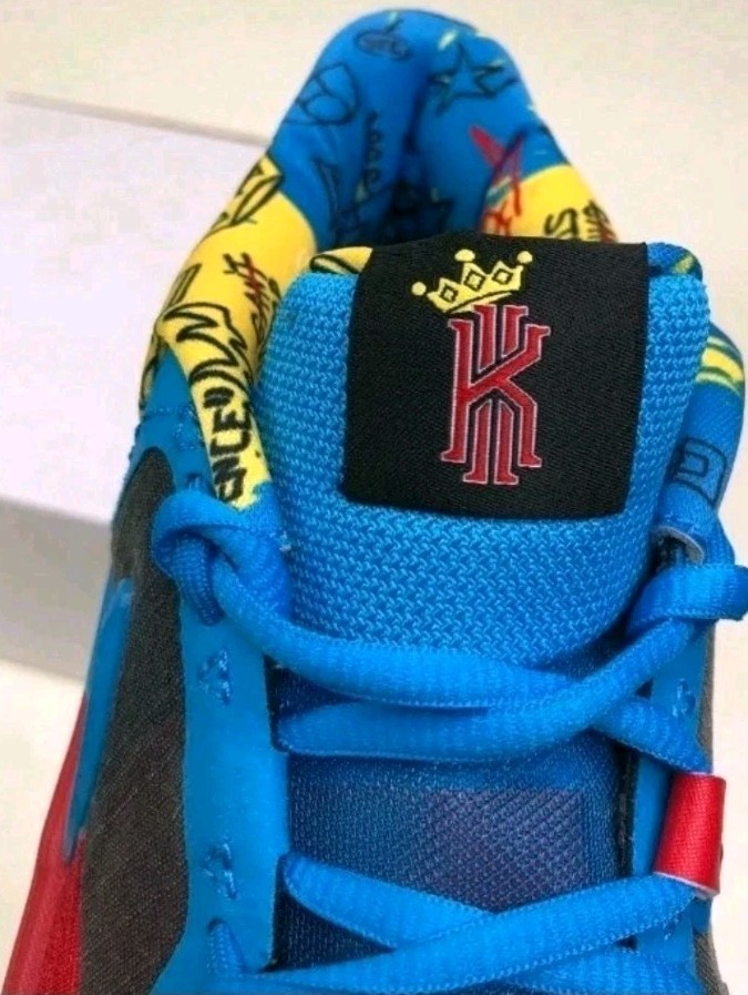 ✅️🏀Nike Kyrie 8 GO SE Blue Red Athletic Shoes Childrens Size 13c (DQ8080-012)