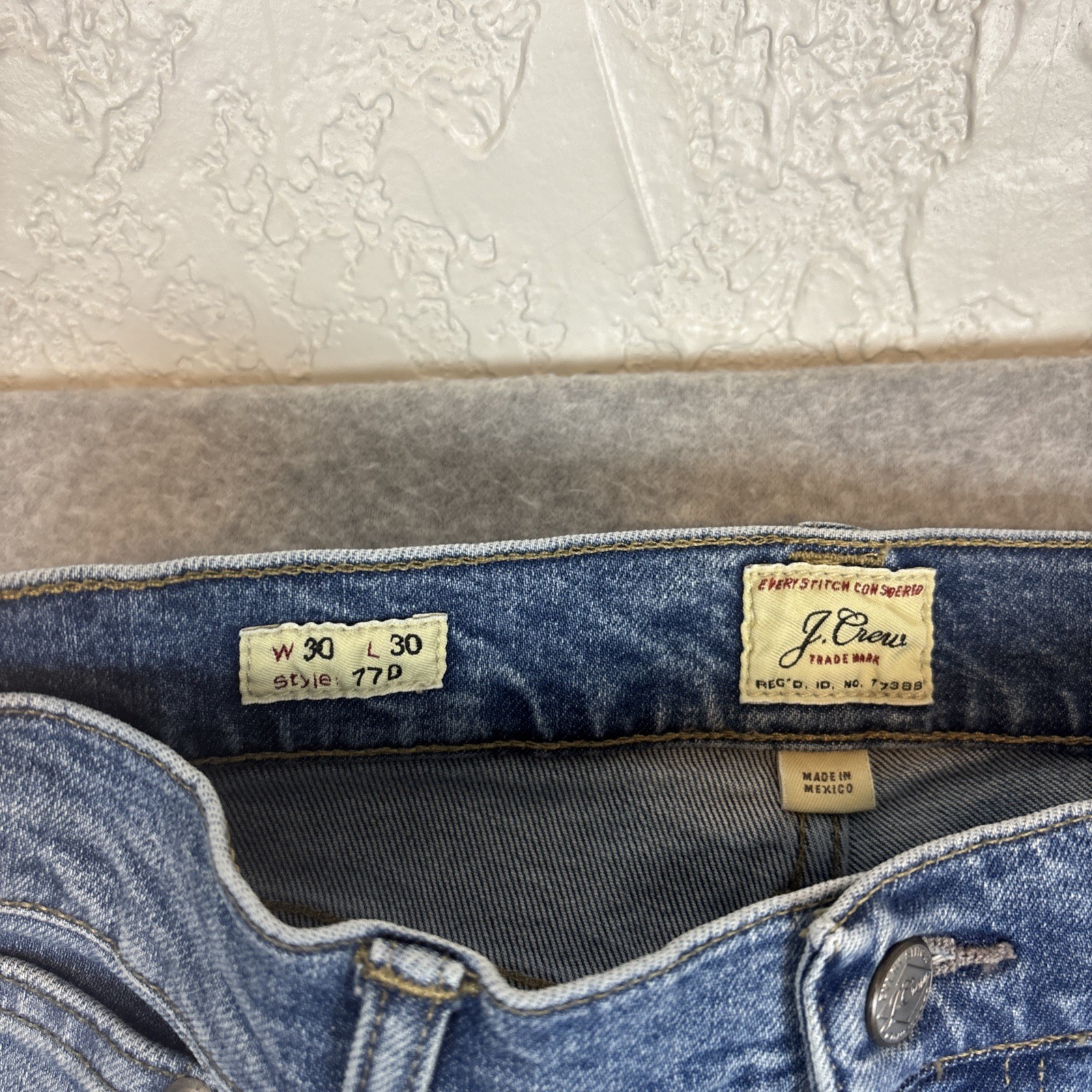J Crew Factory 770 Straight Jeans Mens 30X30 (Fits 31×30) Blue Denim Classic Fit