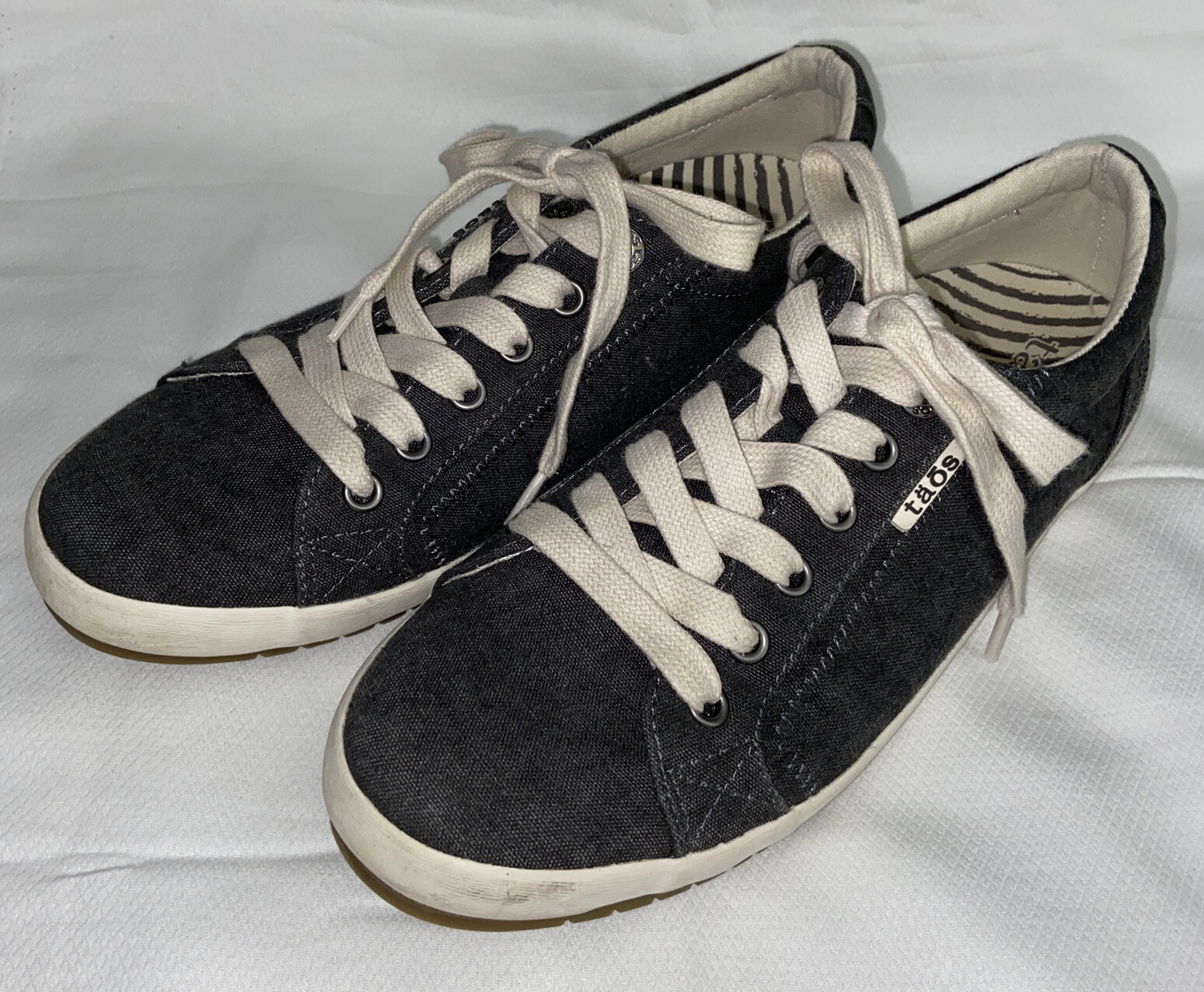 Taos Star Women’s 8.5 Gray Arch Support Walking Shoes Casual Canvas Comfort Snea