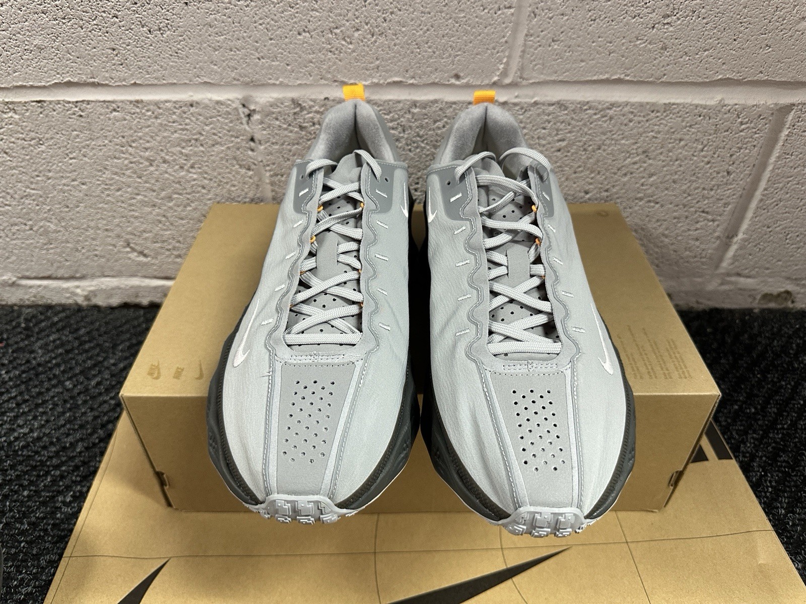Size 11.5 – Nike Ava Rover Wolf Grey Vast Grey Sneakers Running DX4215-004