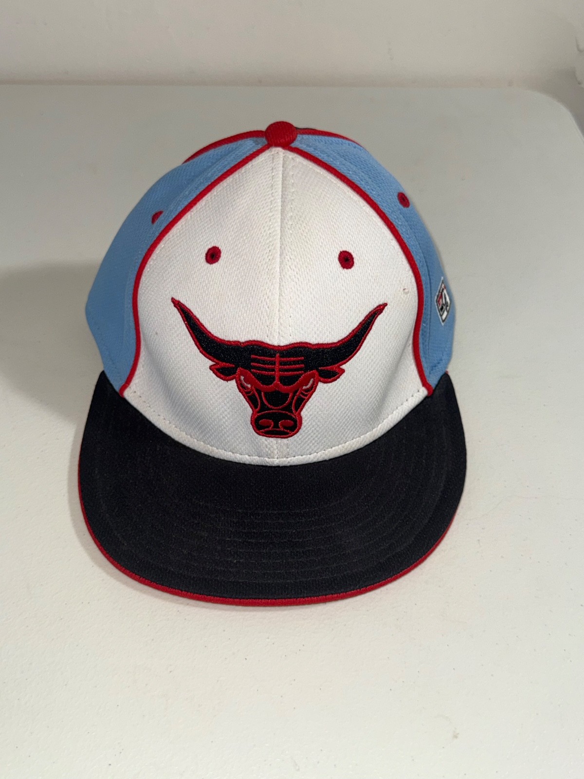 34 Hat Cap Lot New Era Nike NFL MLB NBA NHL Carhartt Patagonia Reseller