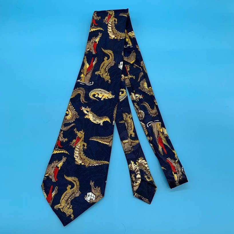 Vintage Renaissance Novelty Cartoon Alligators Hand Made Men’s Classic Neck Tie