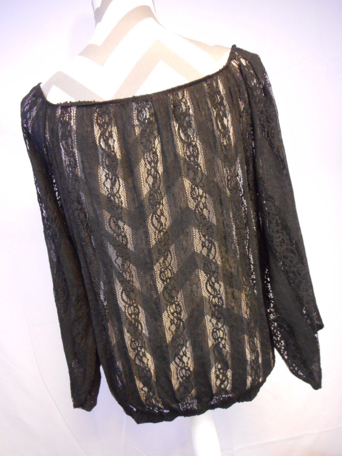Black Lacey Shear Peasant Style Poof Large 90% nylon 10% Spandex