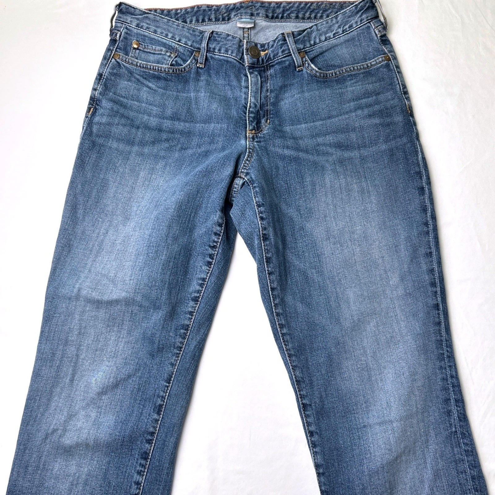 Eddie Bauer Womens Straight Leg Jeans Size 8 Slightly Curvy Medium Wash Stretch