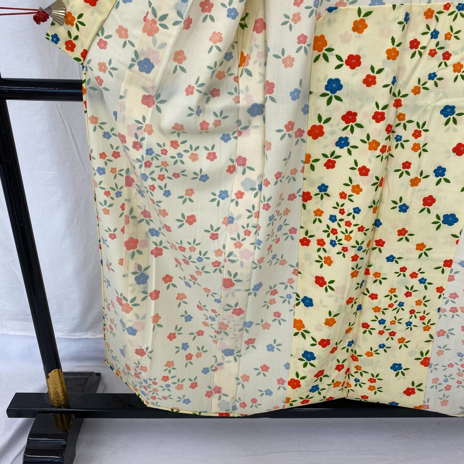 Japanese Vintage Kimono Polyester yellow No Lining Komon Traditional Length 60in