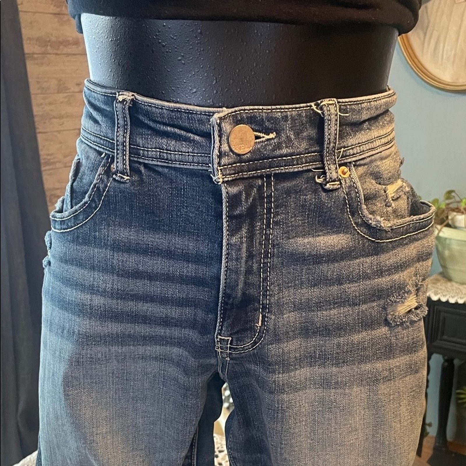 BKE Women’s Straight Leg Jeans – Blue