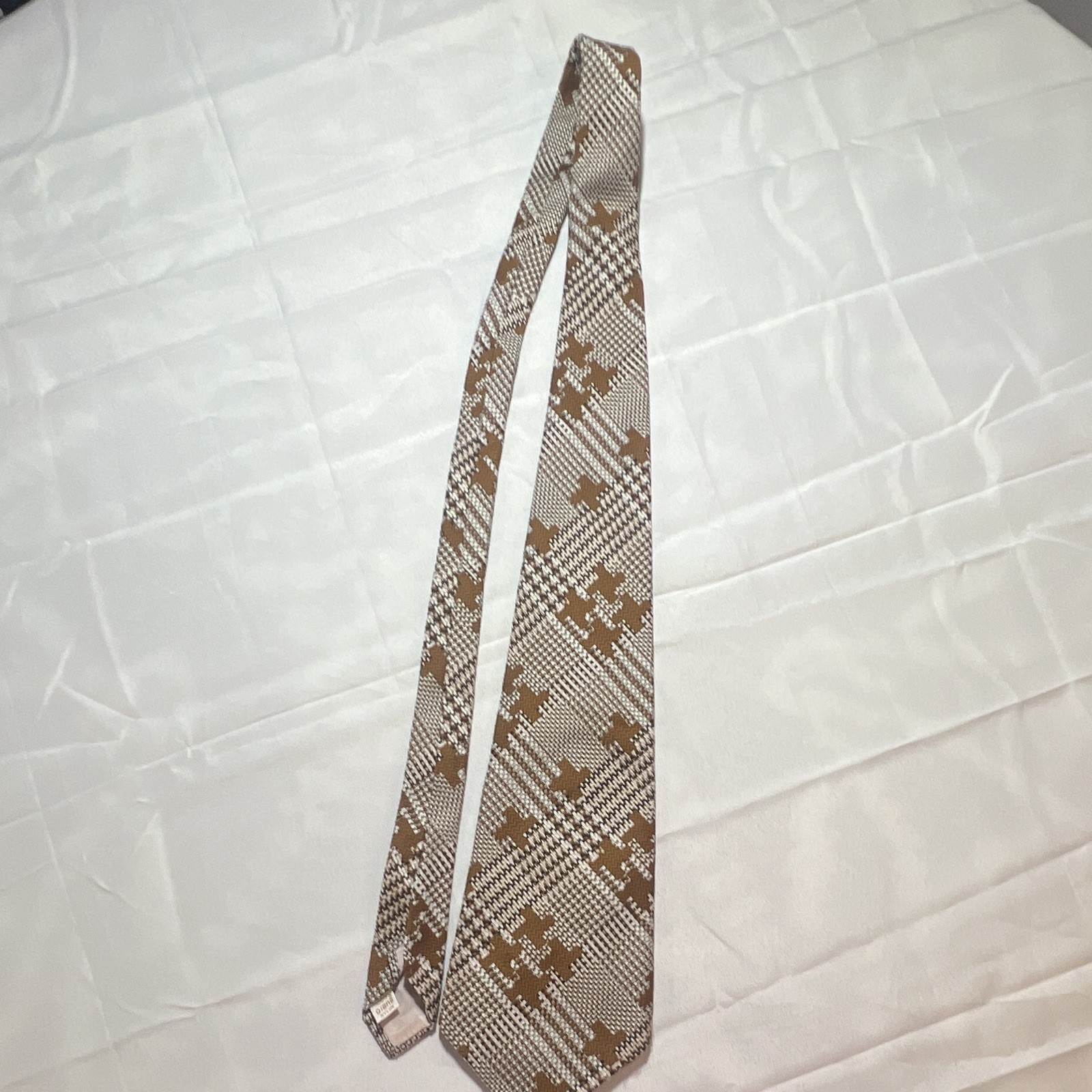 Jack’s Men’s Brown White Black Plaid Woven Nylon Pointed Tie