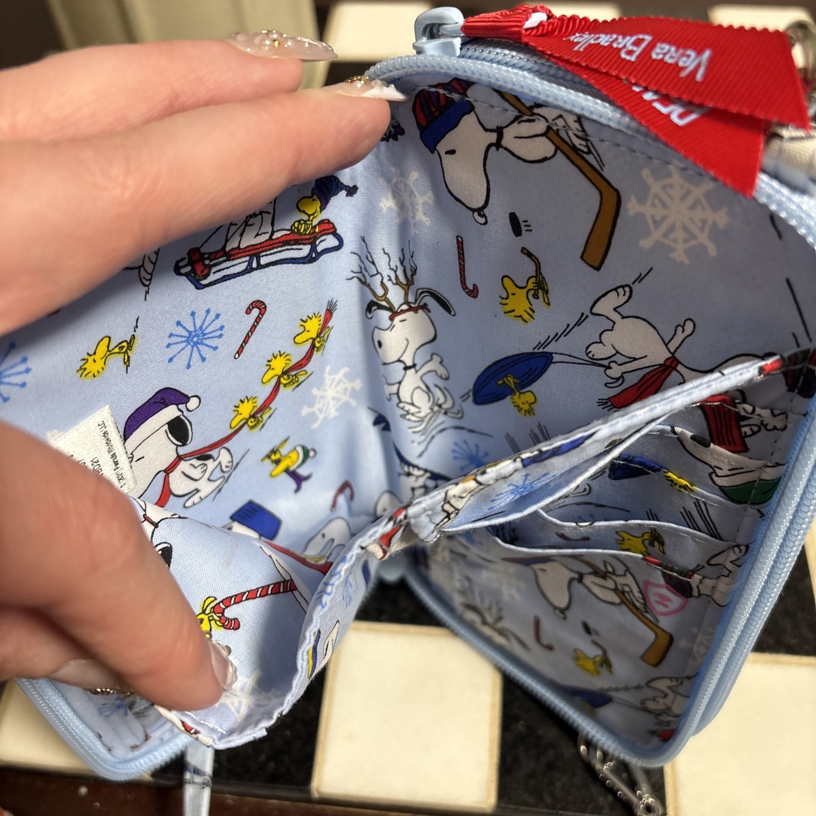 Vera Bradley 2021 Ski Jump Snoopy Peanuts Gang RFID All In One Crossbody Bag
