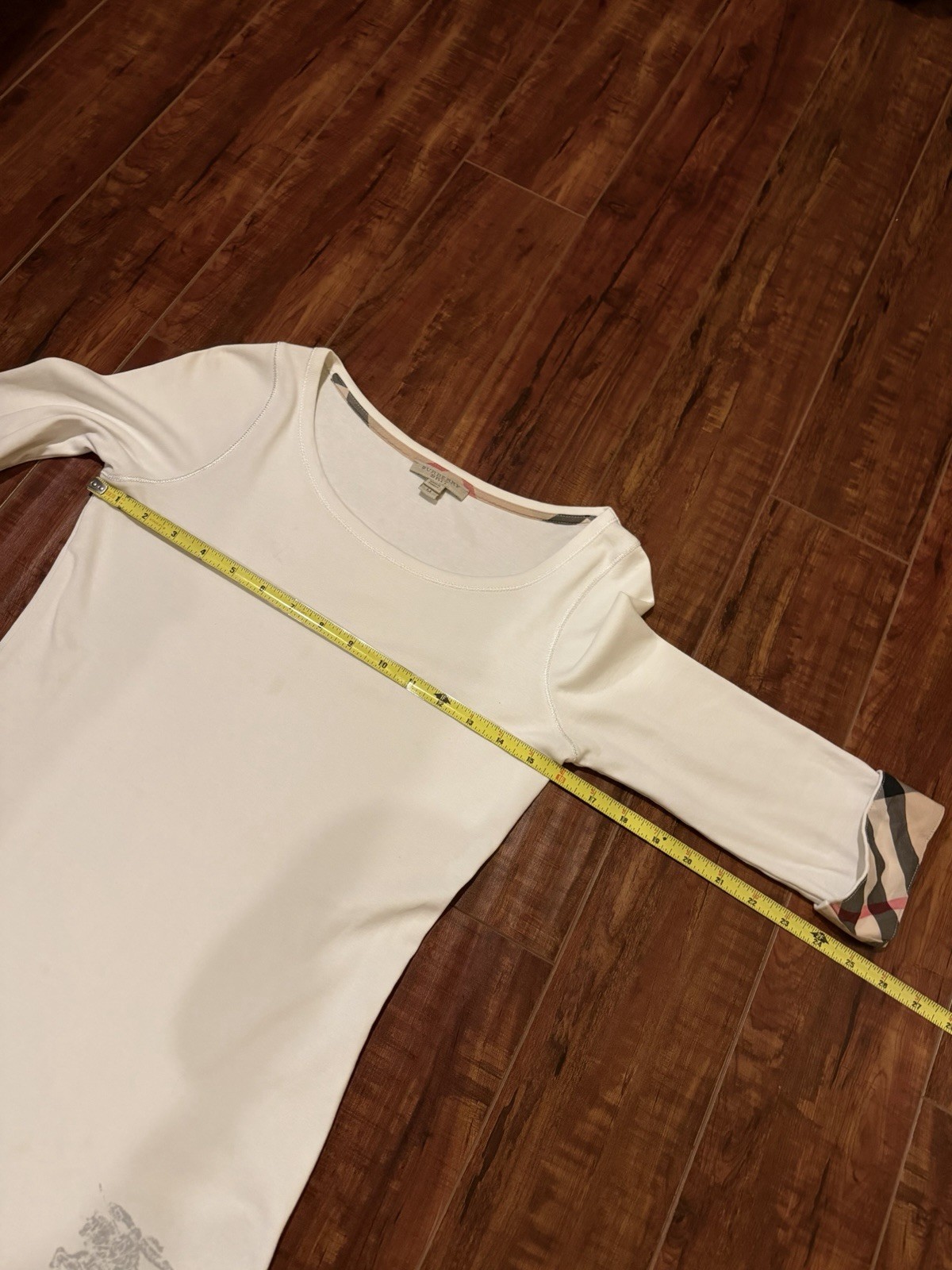 Burberry Brit Nova Check Cuff 3/4 Scoopneck Women White Top – Size Medium
