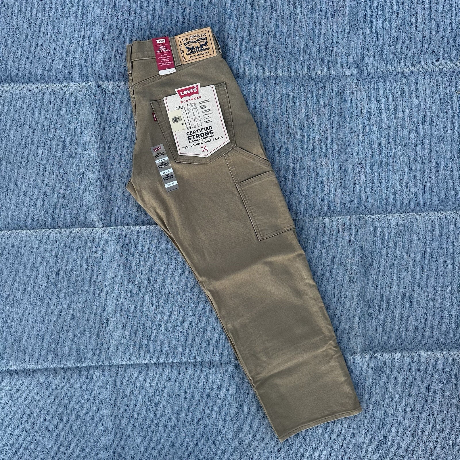 NWT Levis 565 Double Knee Work Pants Mens 32 W / 30 L New Workwear Straight Fit