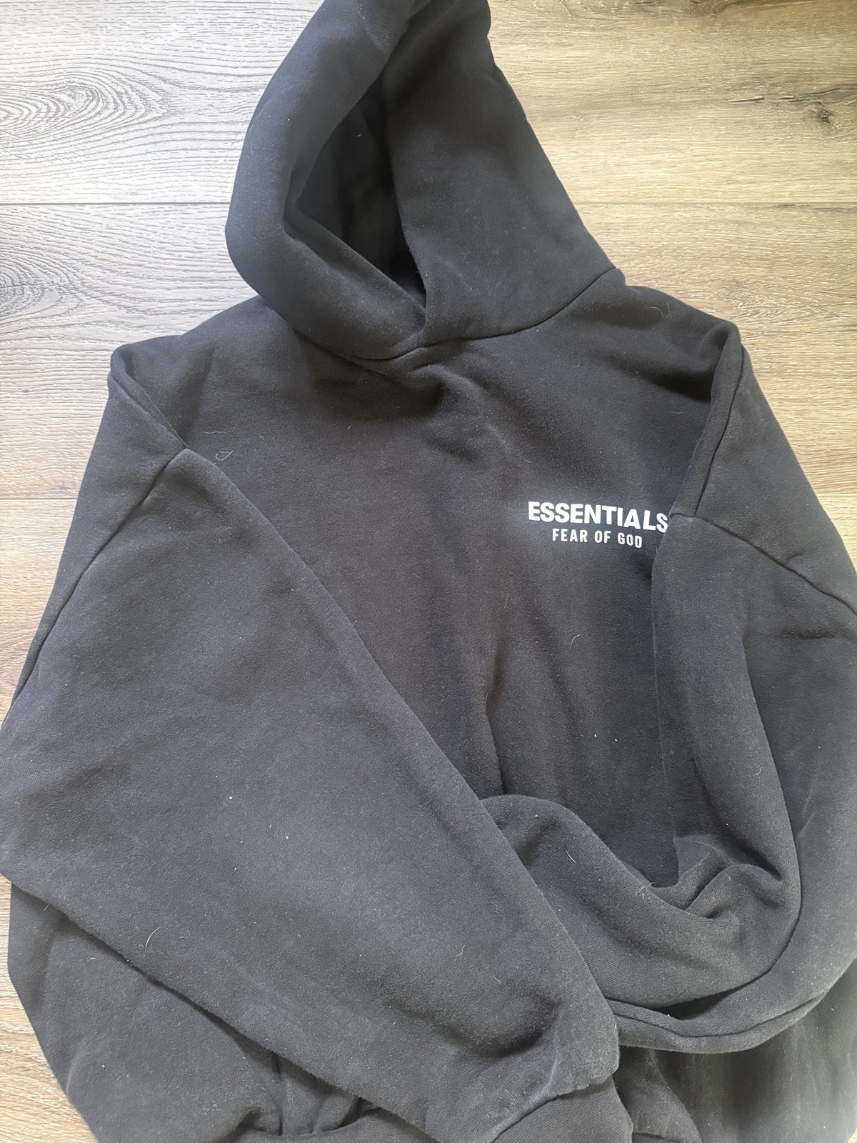 Essentials Fear of God Men’s Black Pullover Fleece Logo Hoodie Size M
