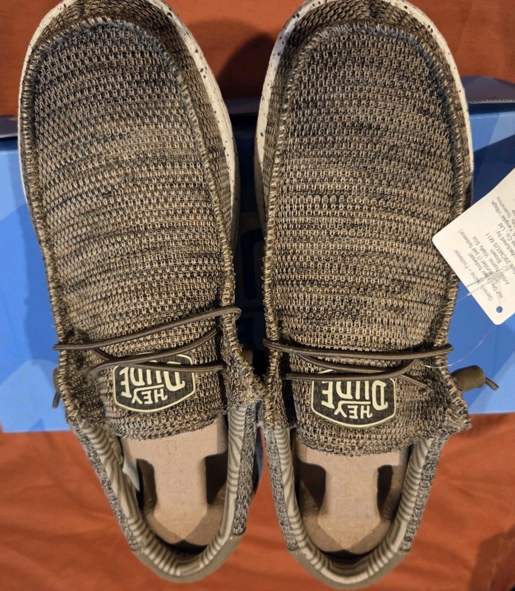 Hey Dude Mens Wally Sox Brown Slip On Comfort Casual Shoes M 11