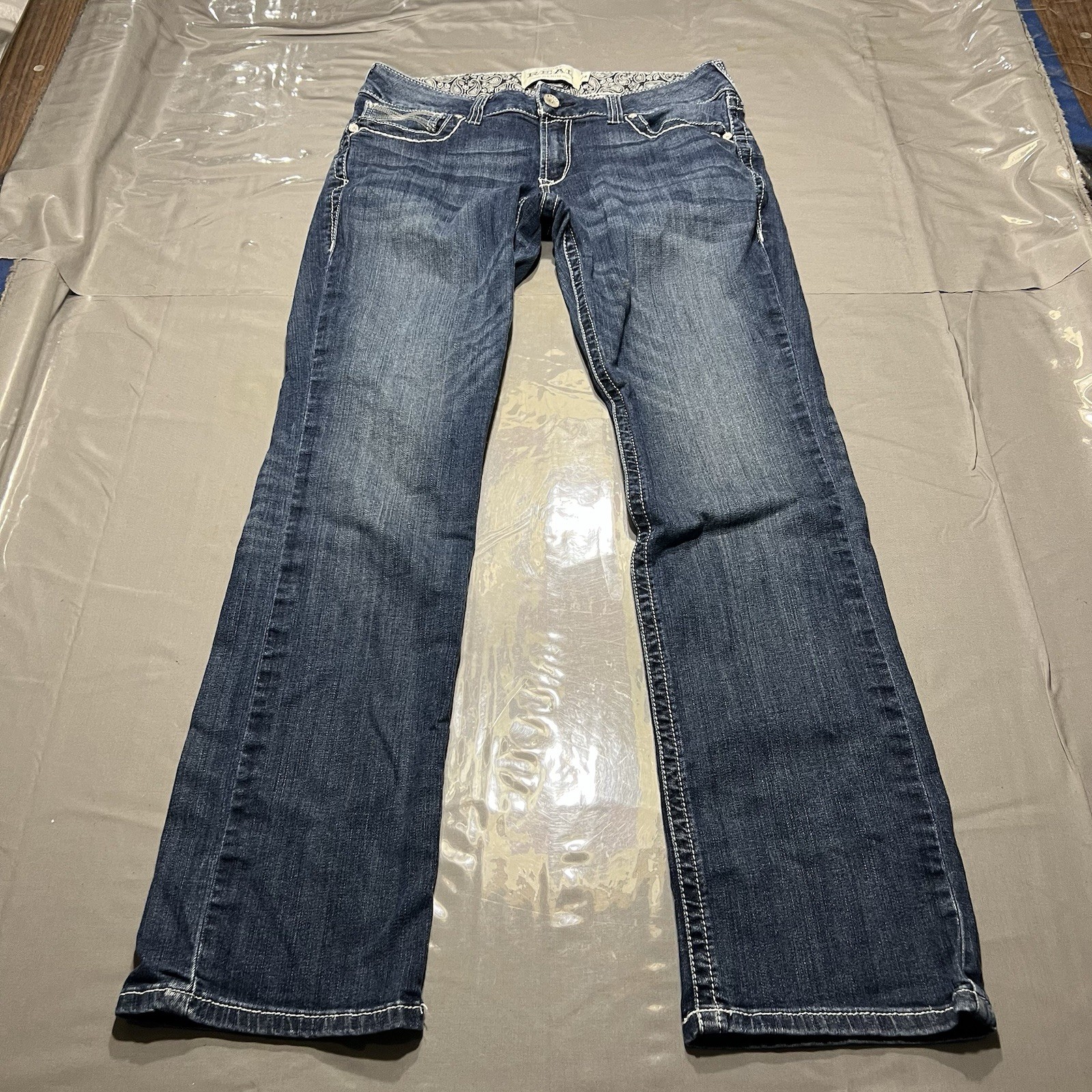 Ariat REAL Dresden Jeans Women’s 31R Blue Denim Cowgirl Thick Stitch