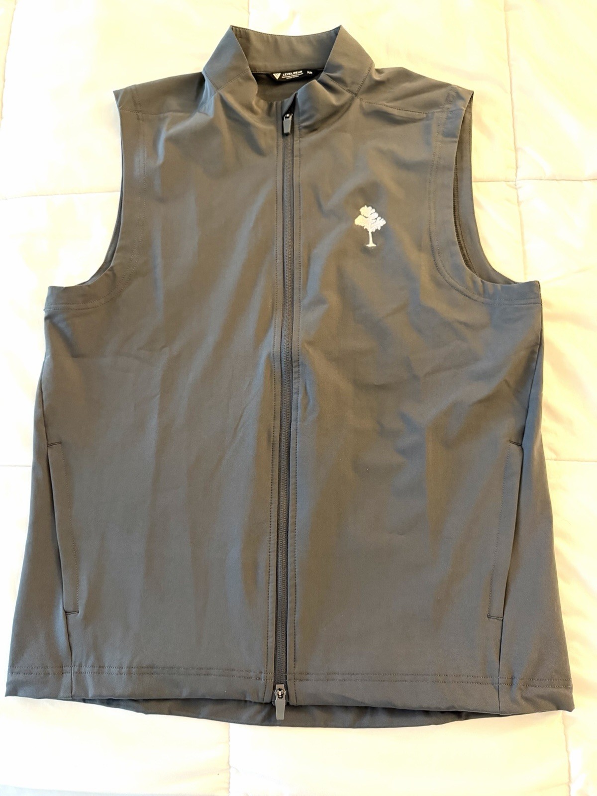NEW Men’s LEVELWEAR Dk Gray Sleeveless Vest Sz Med