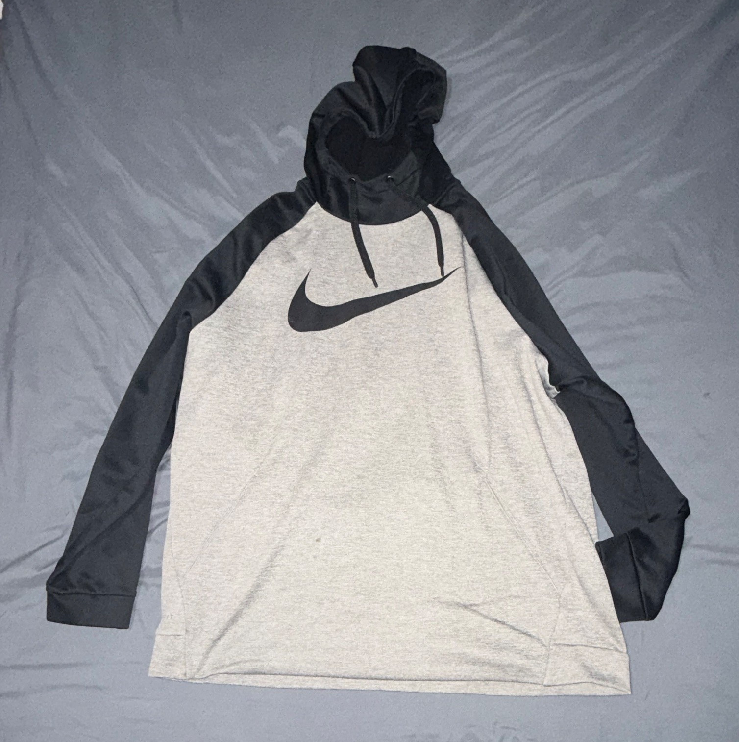 Nike Dri-FIT Men’s XXL Gray/Black Pullover Fleece Hoodie Logo Regular Fit