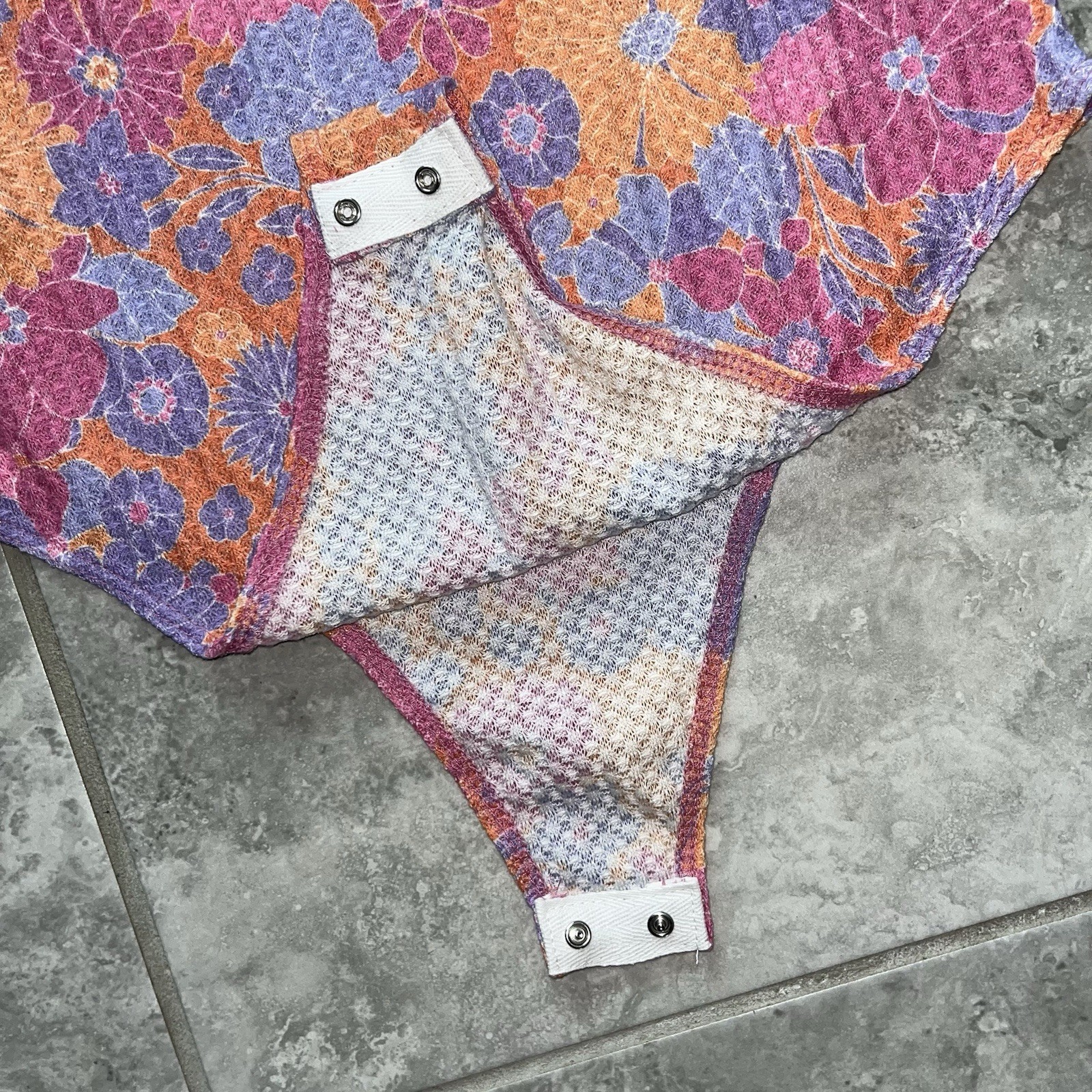 Pink Lily Balloon Sleeve Thong Bodysuit Top Pink Floral Hippie 90s Boho New S
