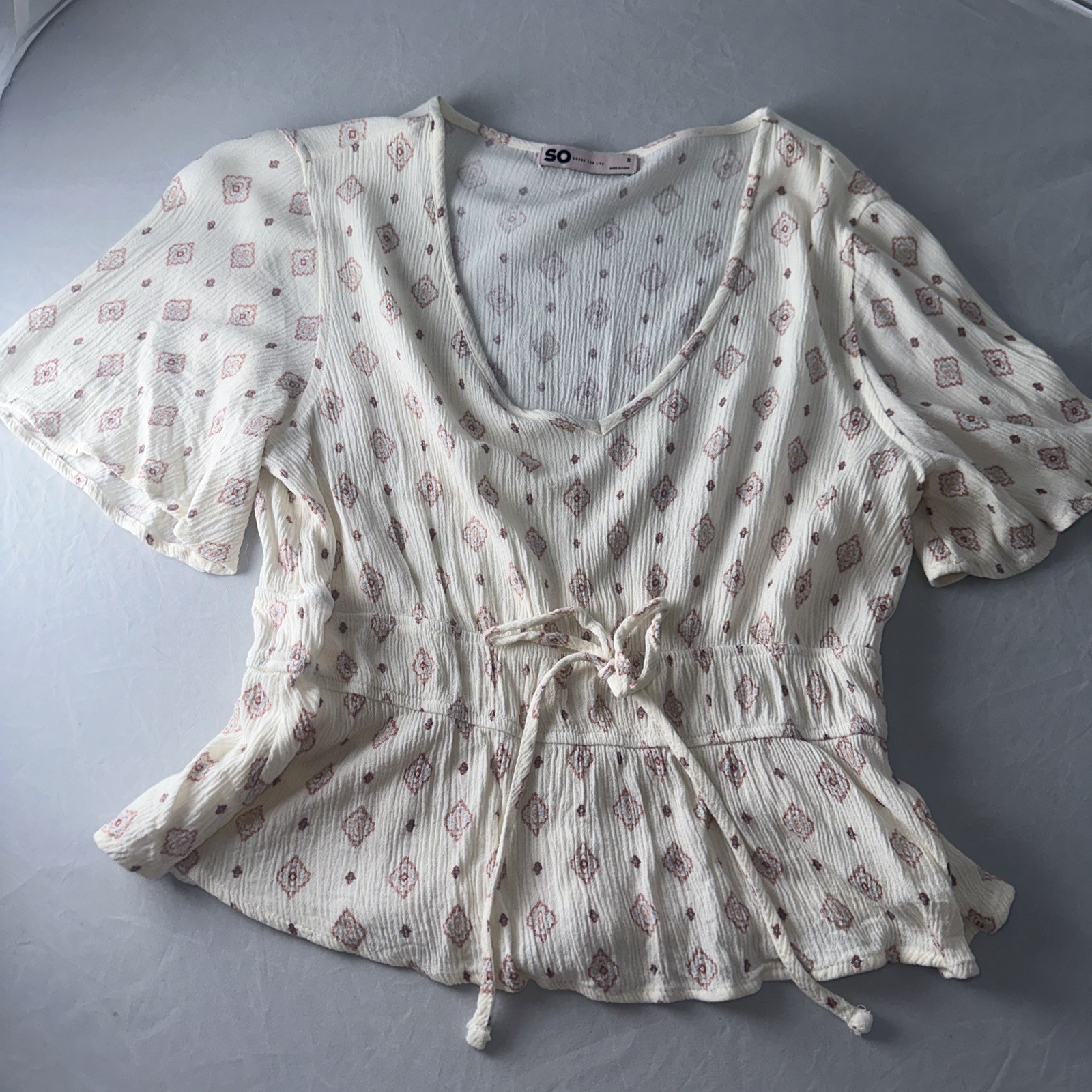 SO Peplum Blouse Womens Ivory Rust Geometric Print Boho Cottagecore Top