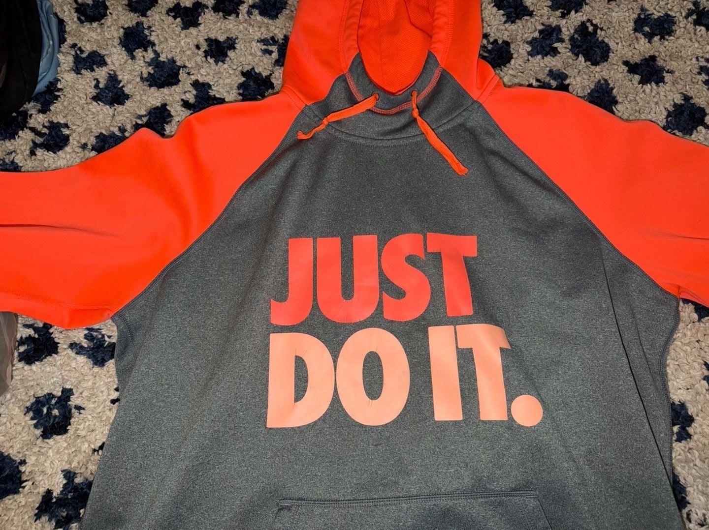 Nike Therma-Fit Just Do It Hoodie Grey Neon Orange Thumb Holes