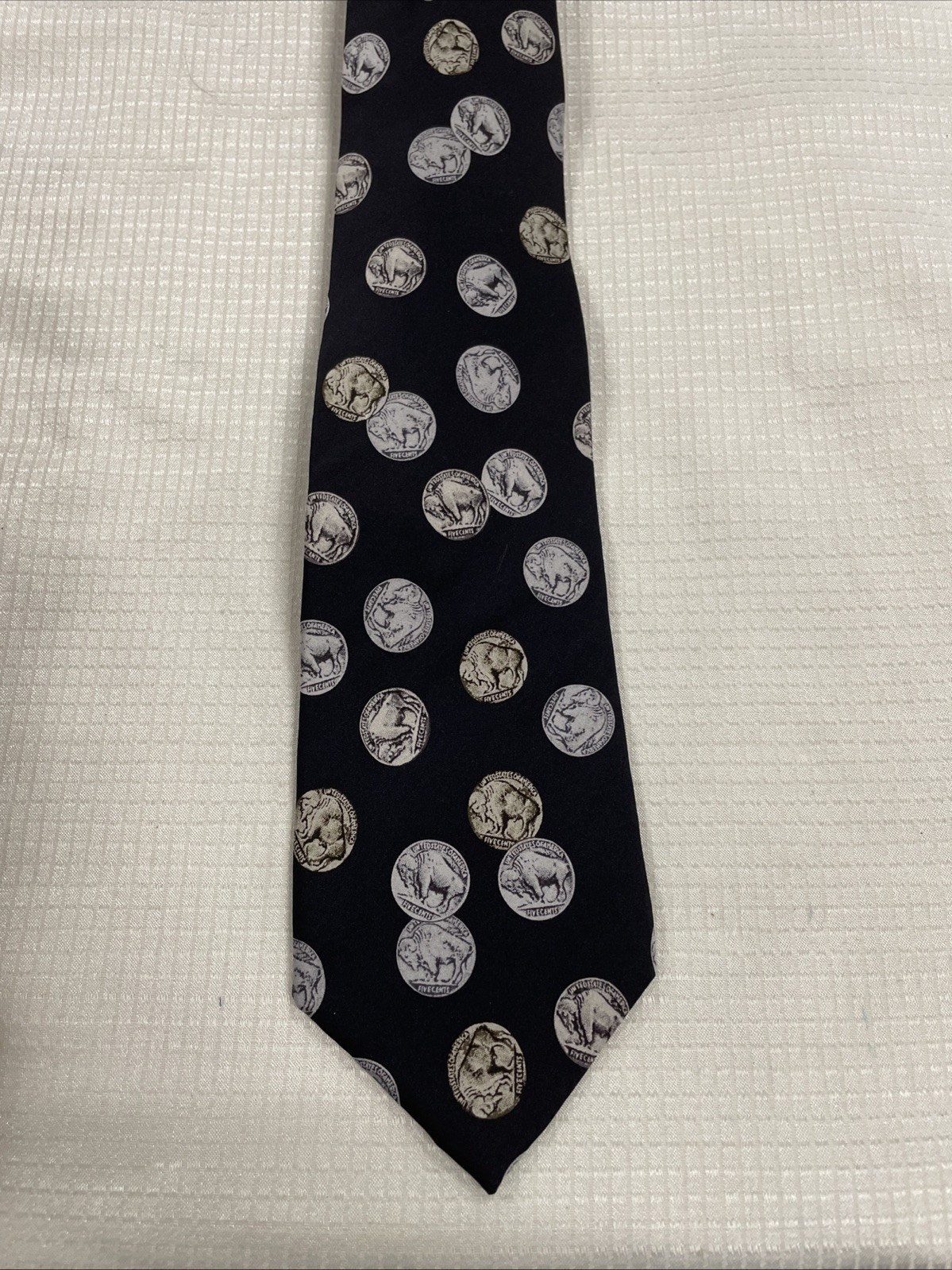 Museum Artifacts Authentic Buffalo 5 Cent Men’s Silk Necktie