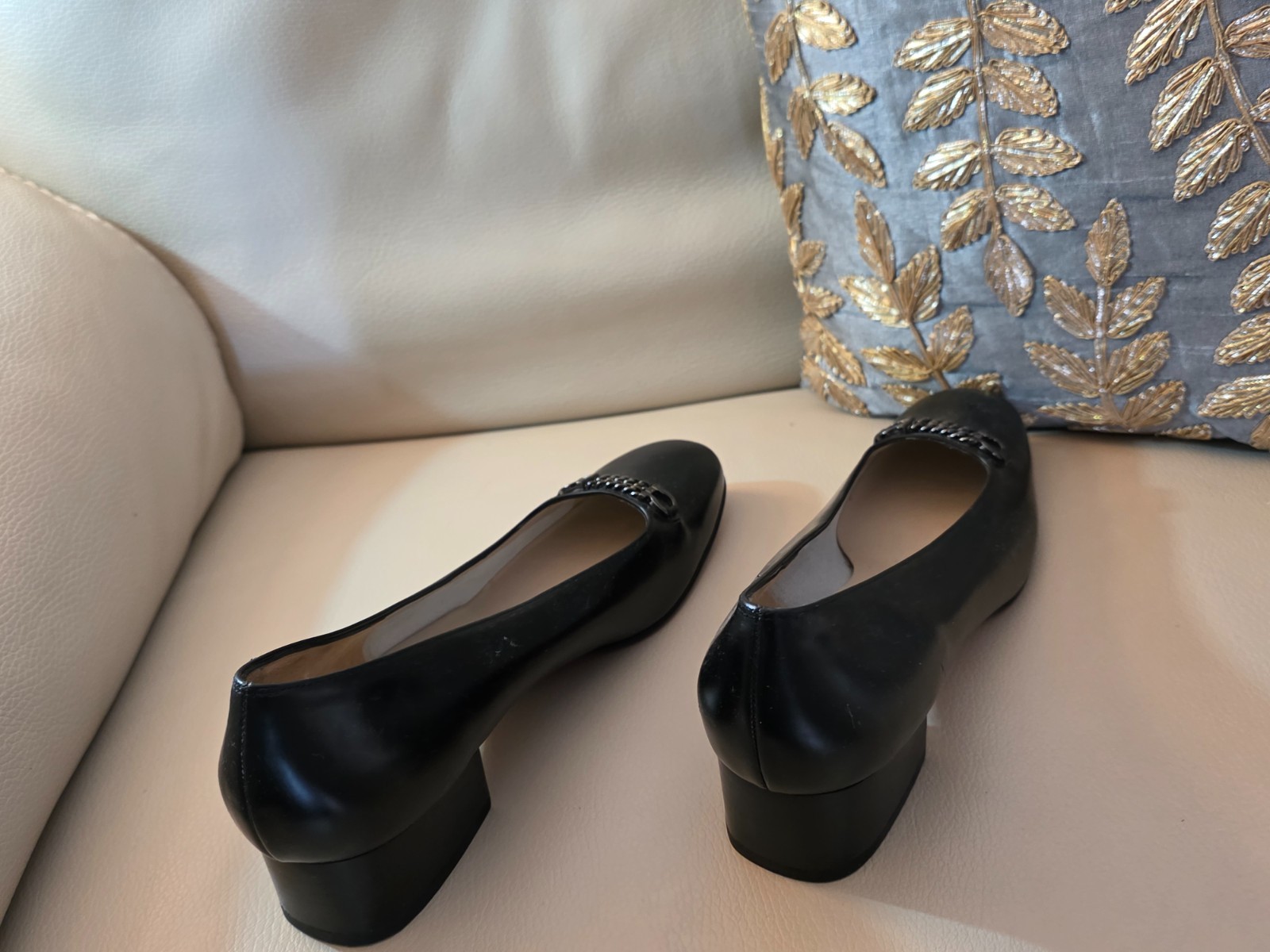 Salvatore Ferragamo Womens Mocasine 37 (A2) New
