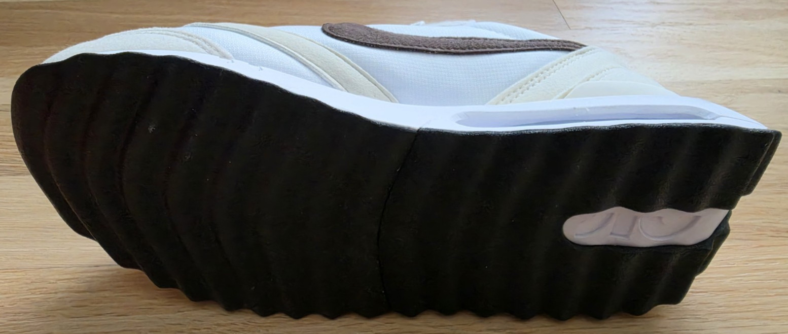 Nike Air Max Dawn White Baroque Brown DC4068-102 Size 7.5 Women