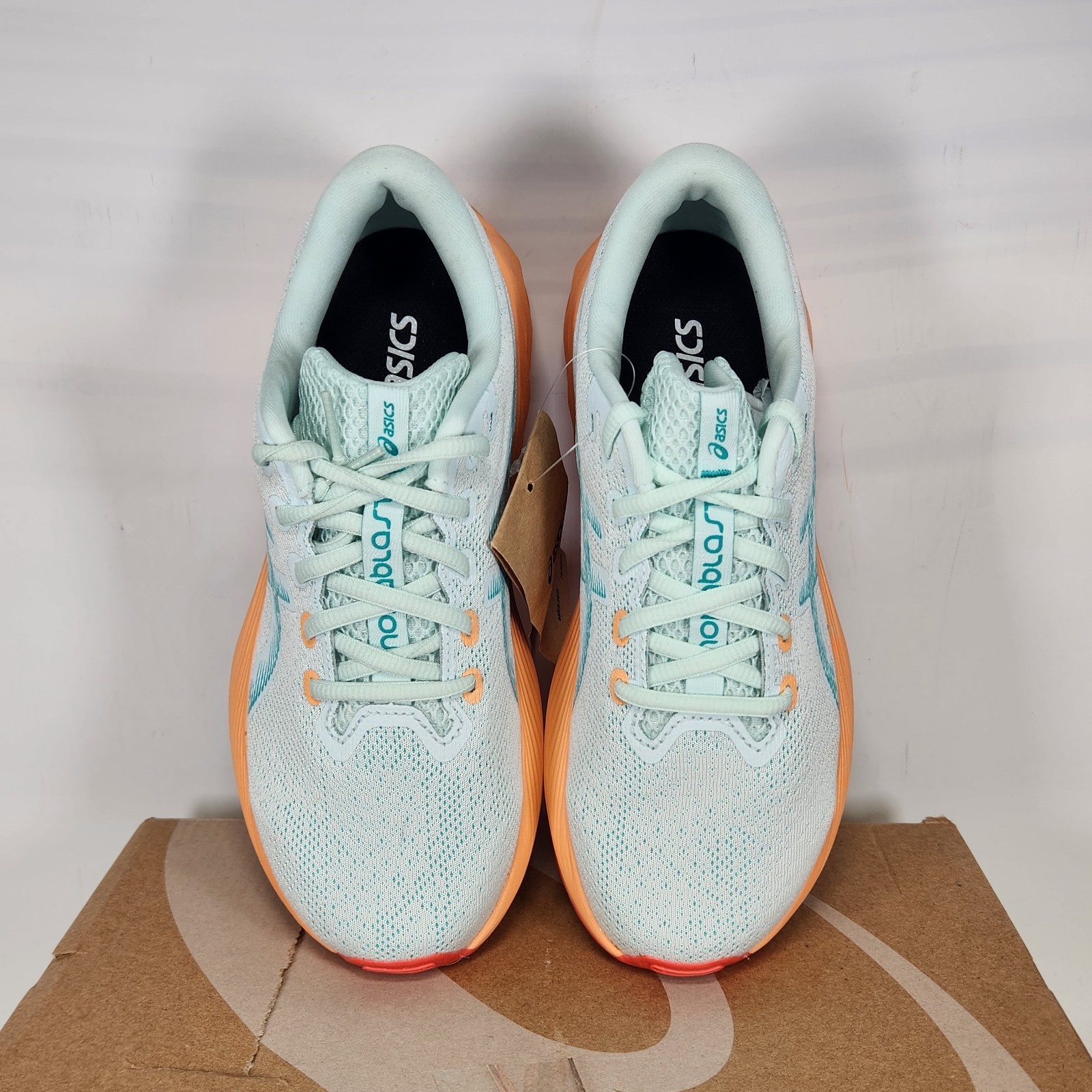 Size 6 Big Kids – ASICS Novablast 5 GS – Soothing Sea / Wave Teal