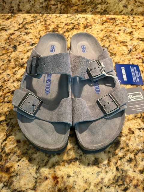 NEW BIRKENSTOCK ARIZONA Basalt Grey SOFT FOOTBED SIZE US W10M8 EU 41 Narrow Fit