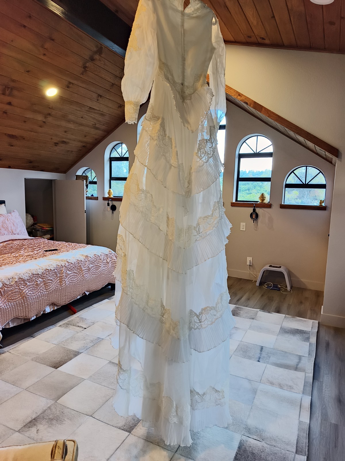Vintage 1970s Mori Lee Wedding Gown Sz XS