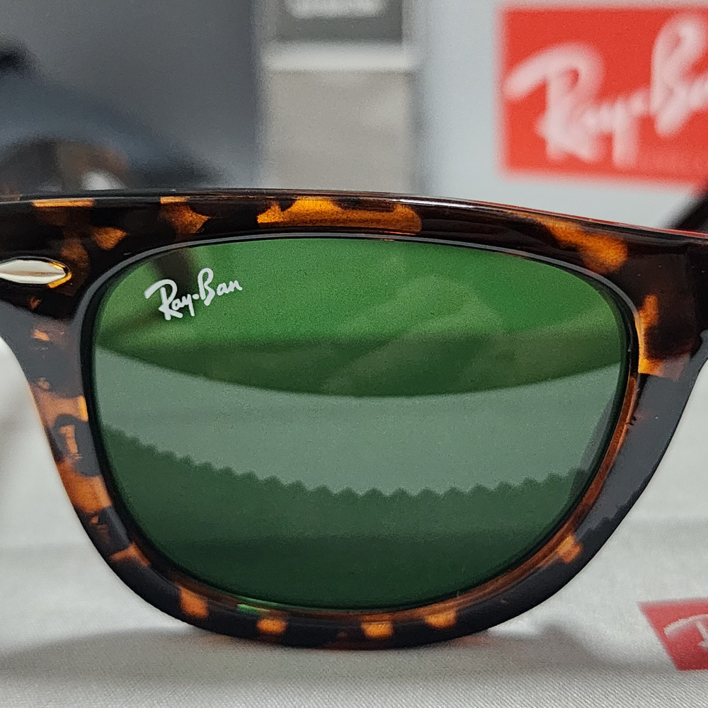 Ray-Ban RB2140-F Wayfarer Sunglasses Tortoise Frame Glass Green Lens 50-22 mm
