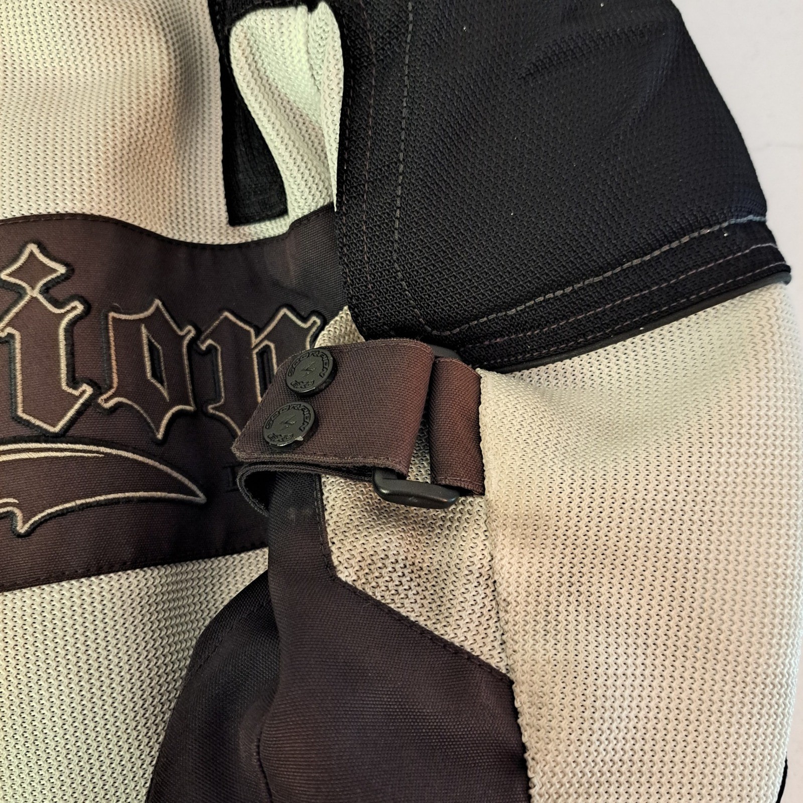 Scorpion EXO Mesh Motorcycle Jacket Mens SM Black White Exo Skeletal Excellent